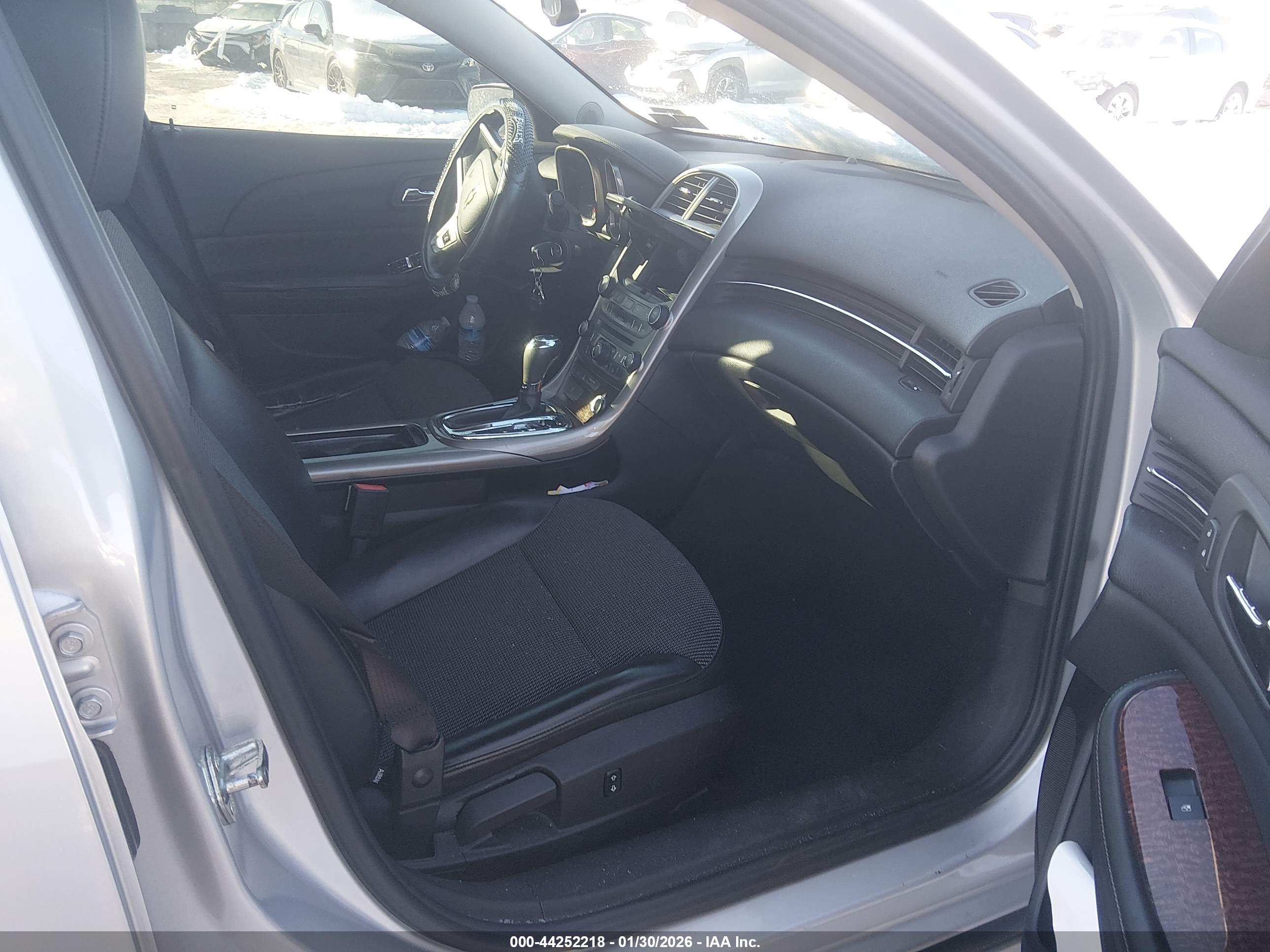 CHEVROLET MALIBU image 5