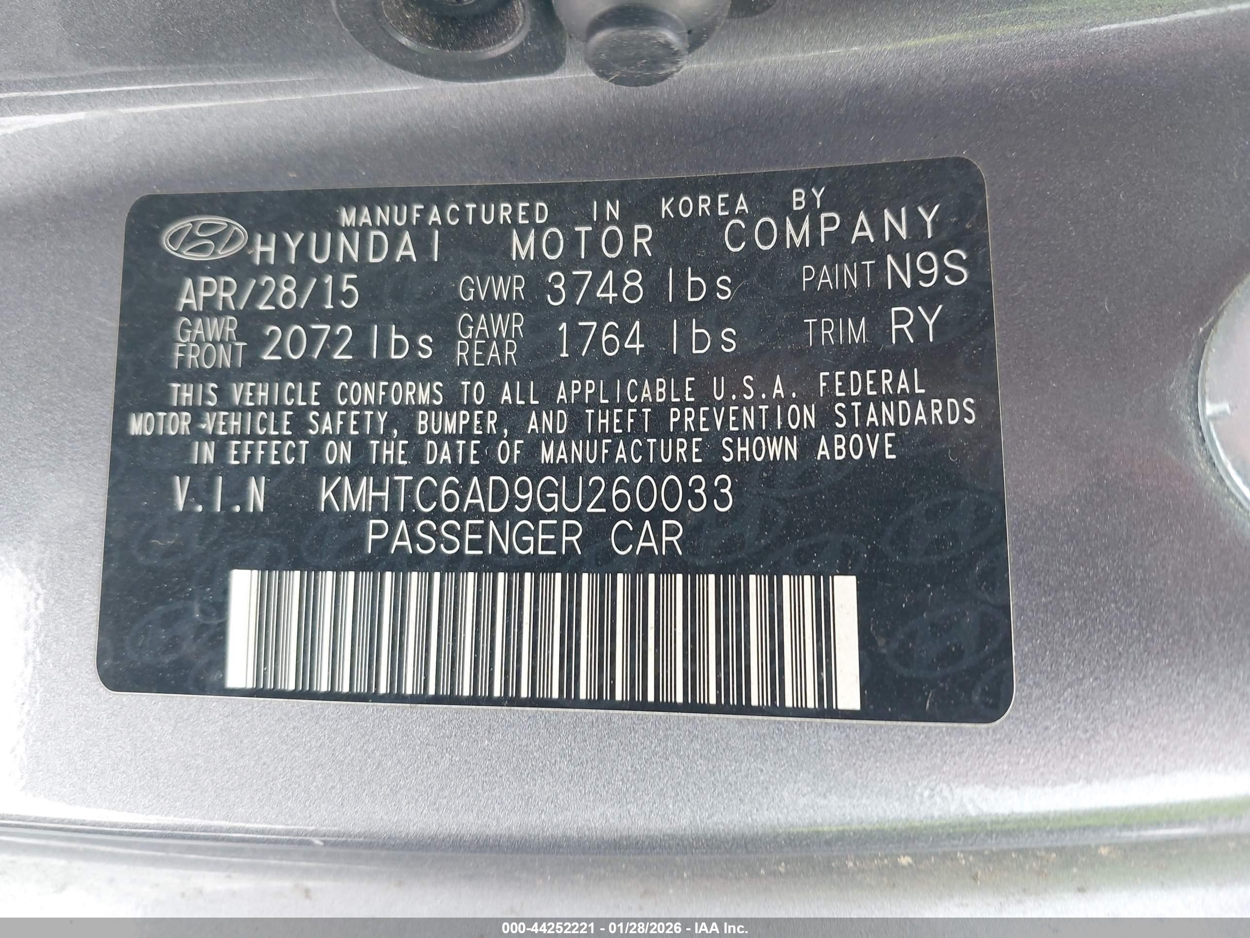 HYUNDAI VELOSTER image 9