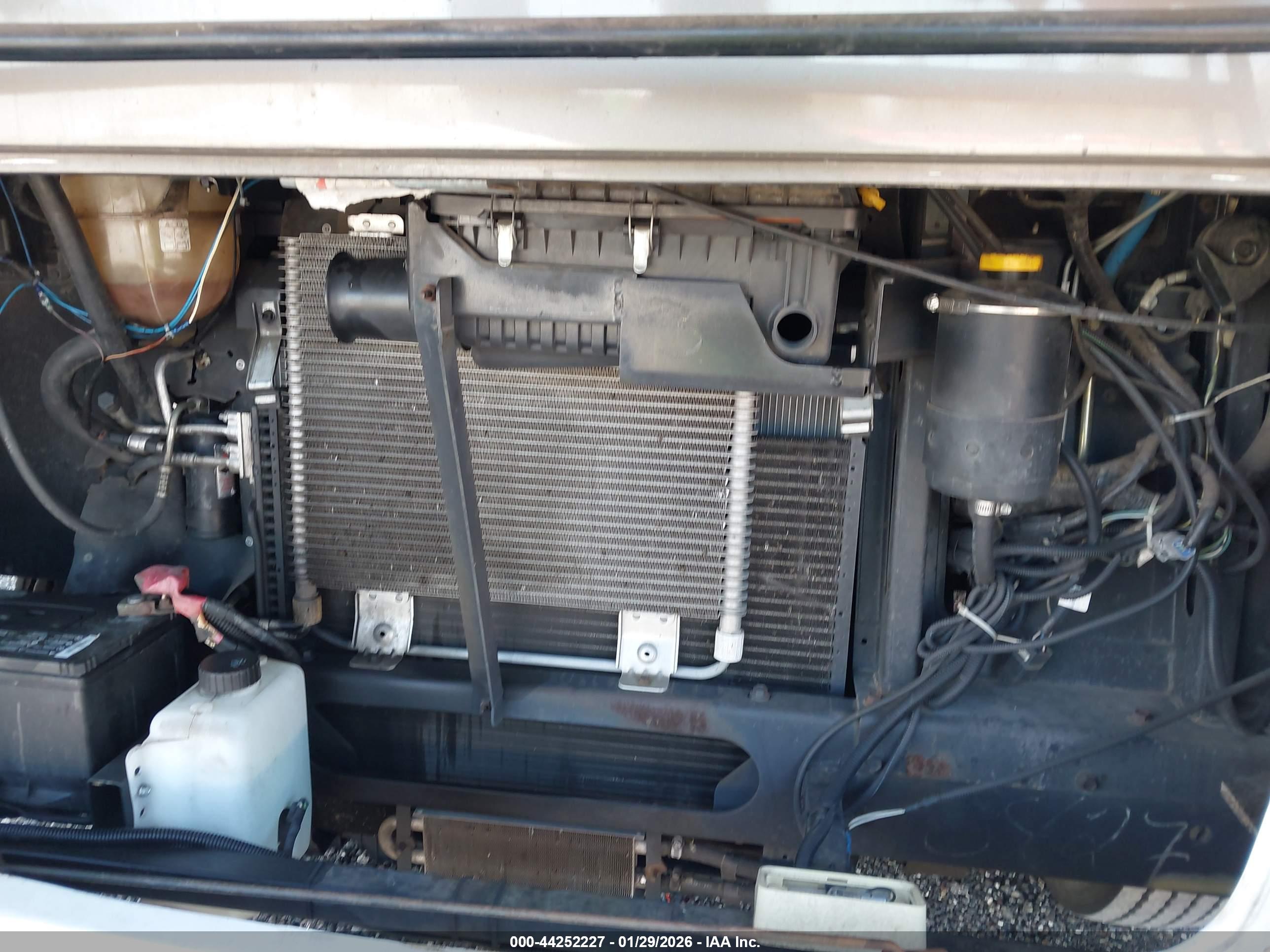 FORD F550 image 10