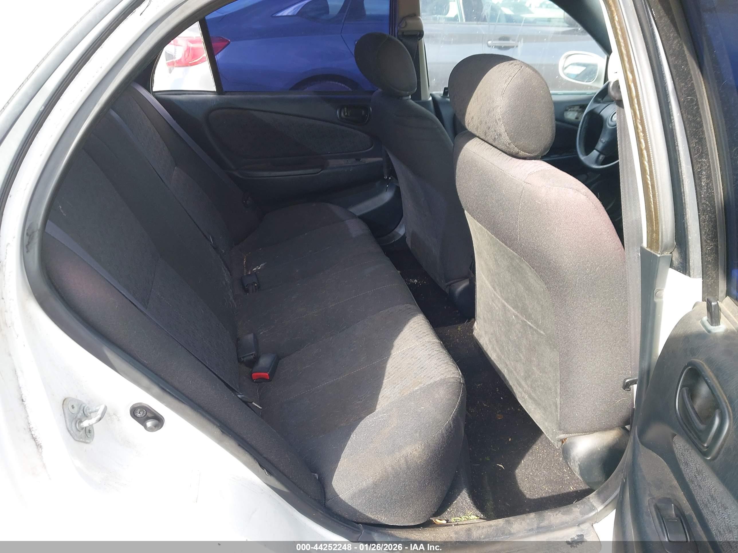 TOYOTA COROLLA image 8