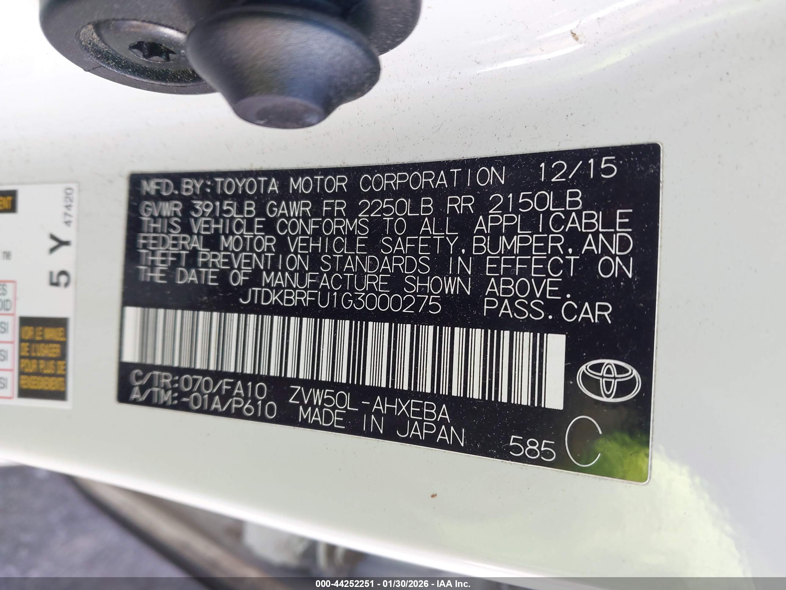 TOYOTA PRIUS image 9