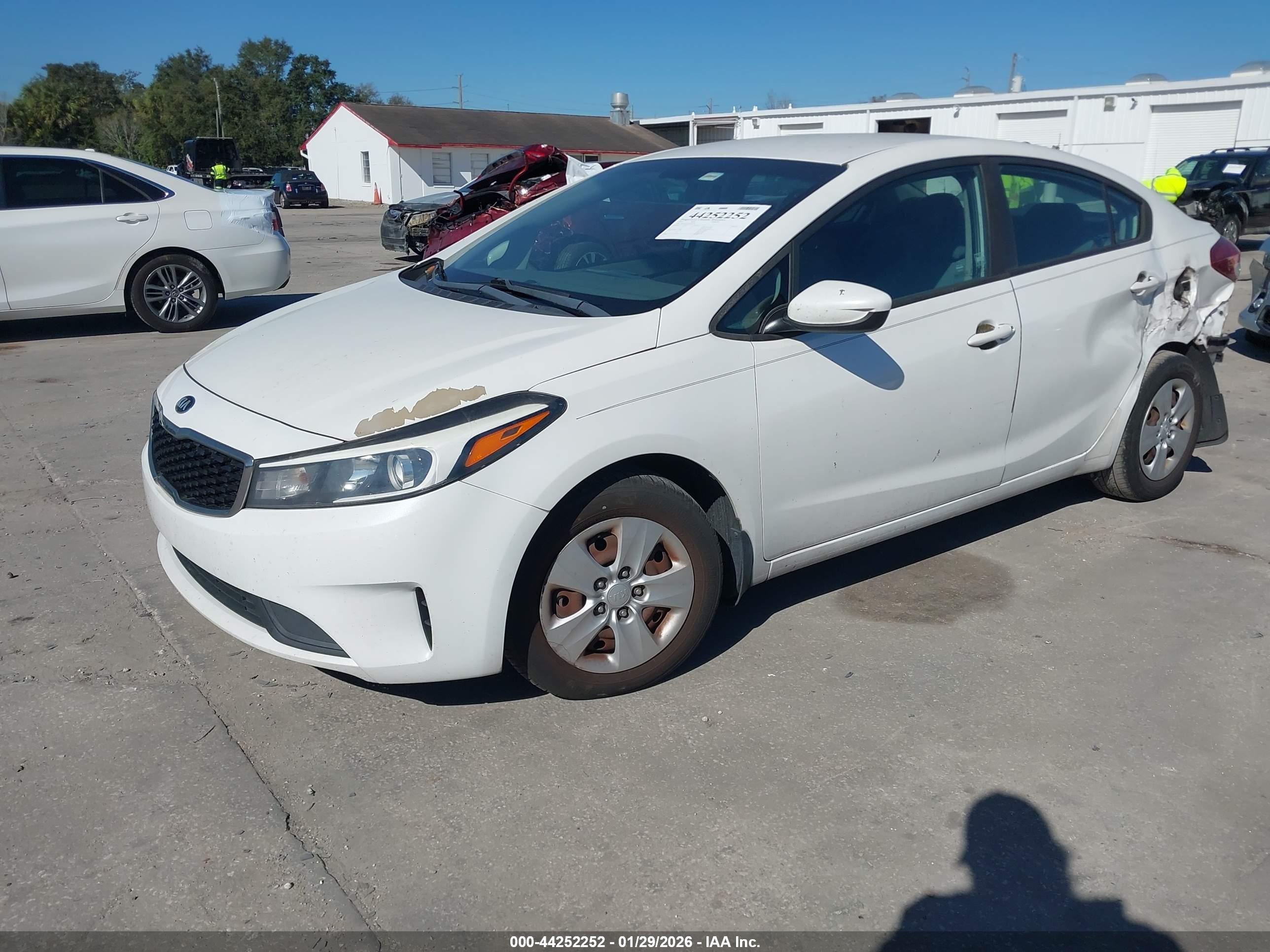 KIA FORTE image 2
