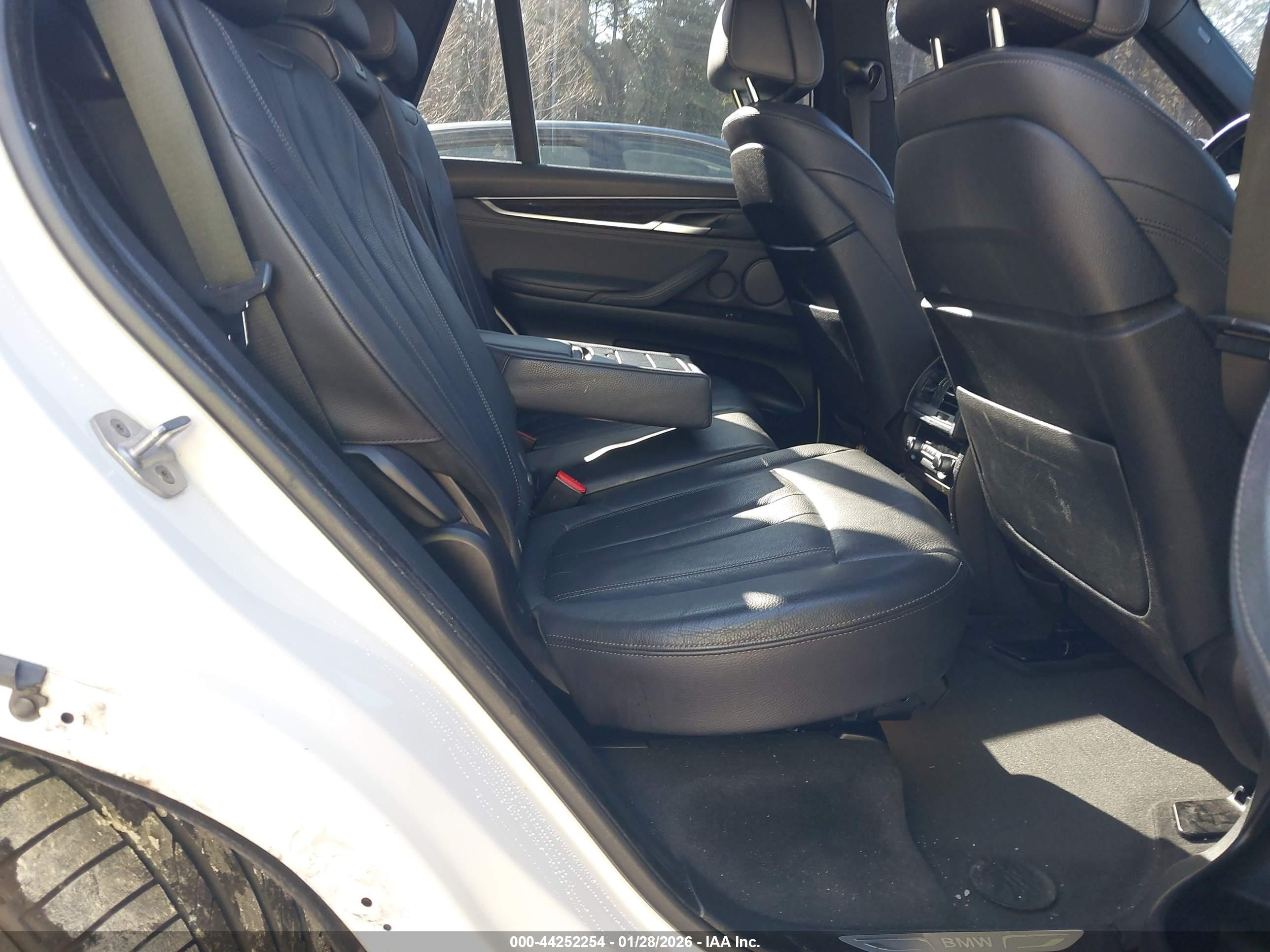 BMW X5 image 8