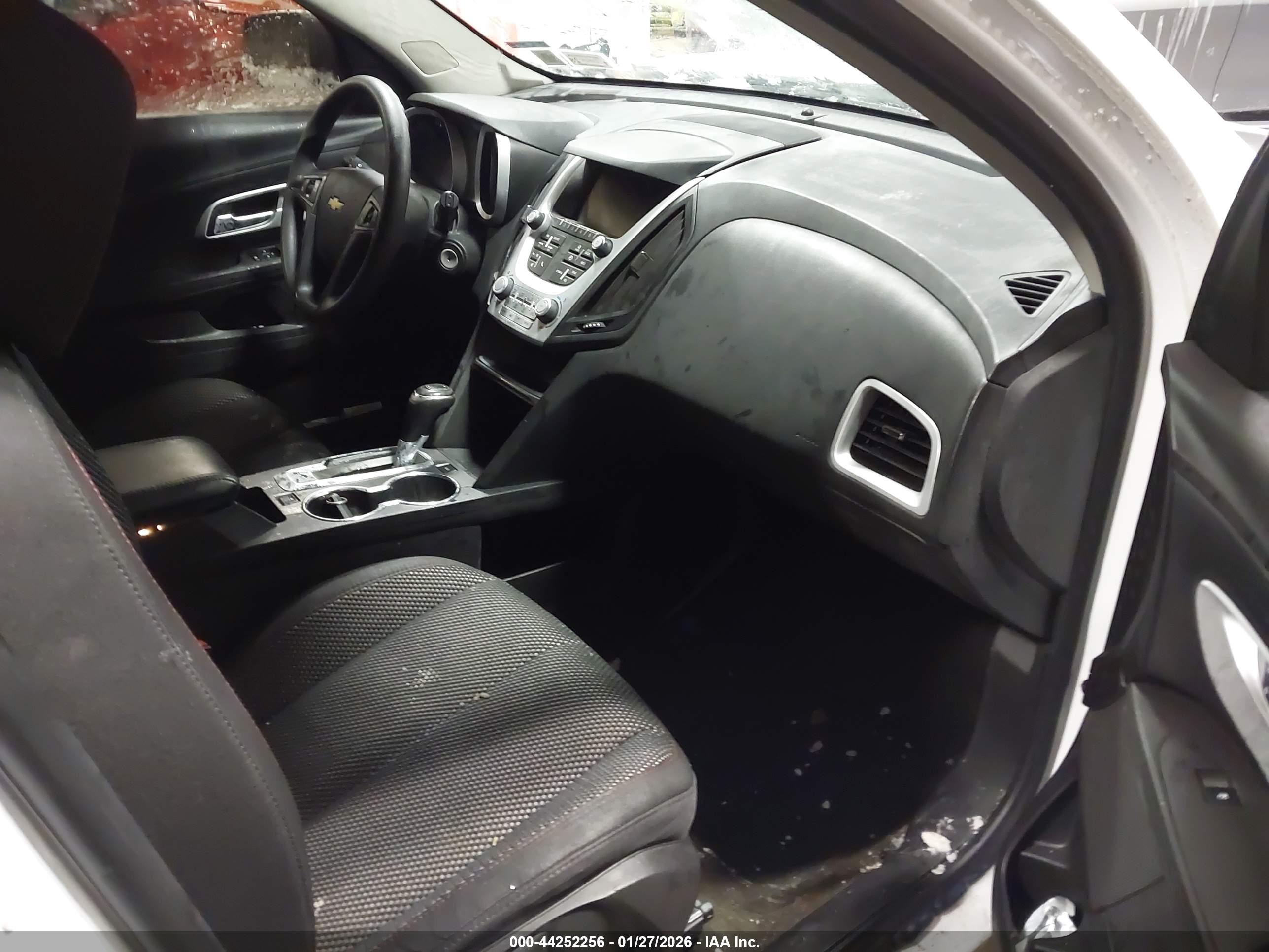 CHEVROLET EQUINOX image 5