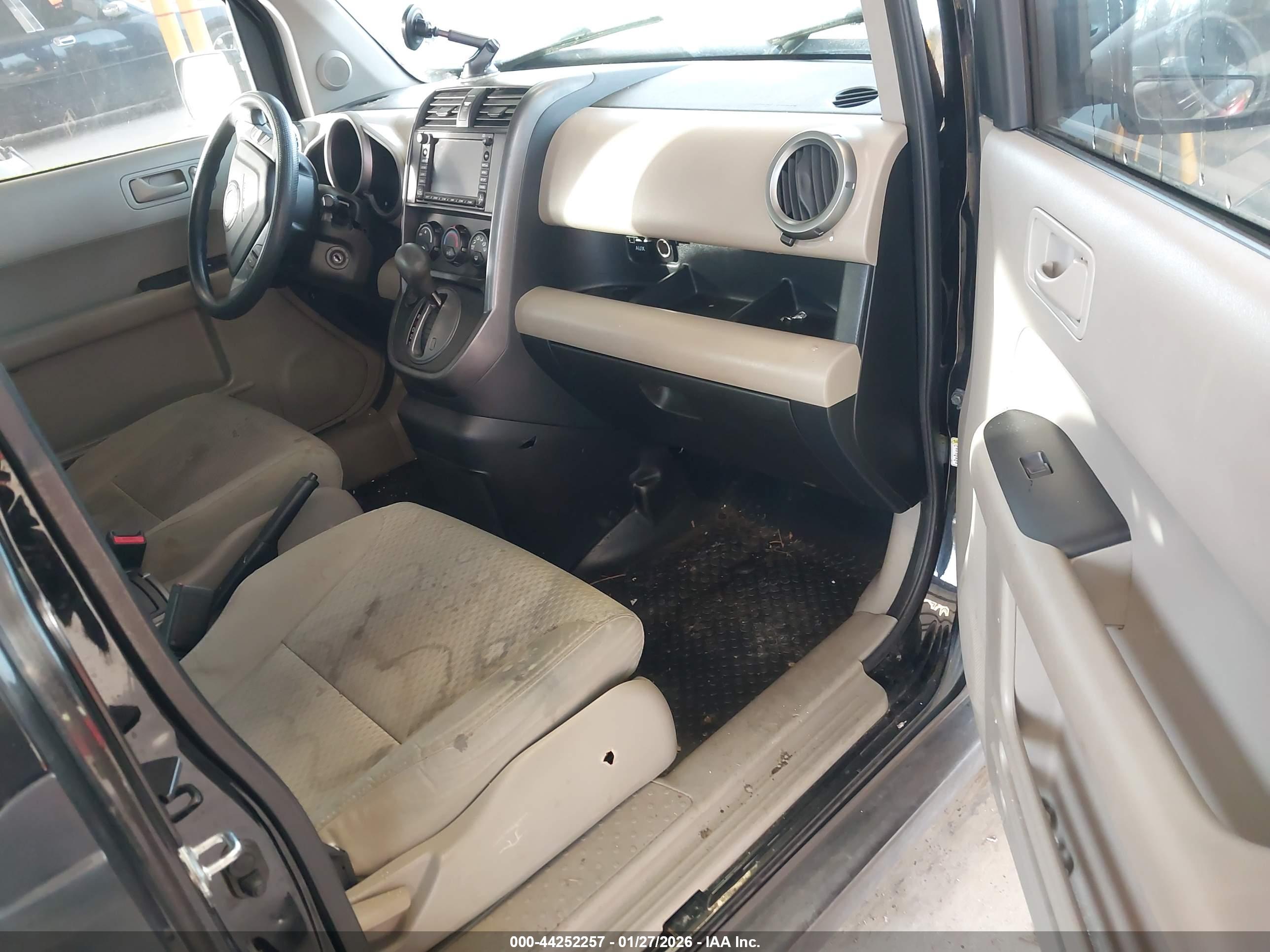 HONDA ELEMENT image 5