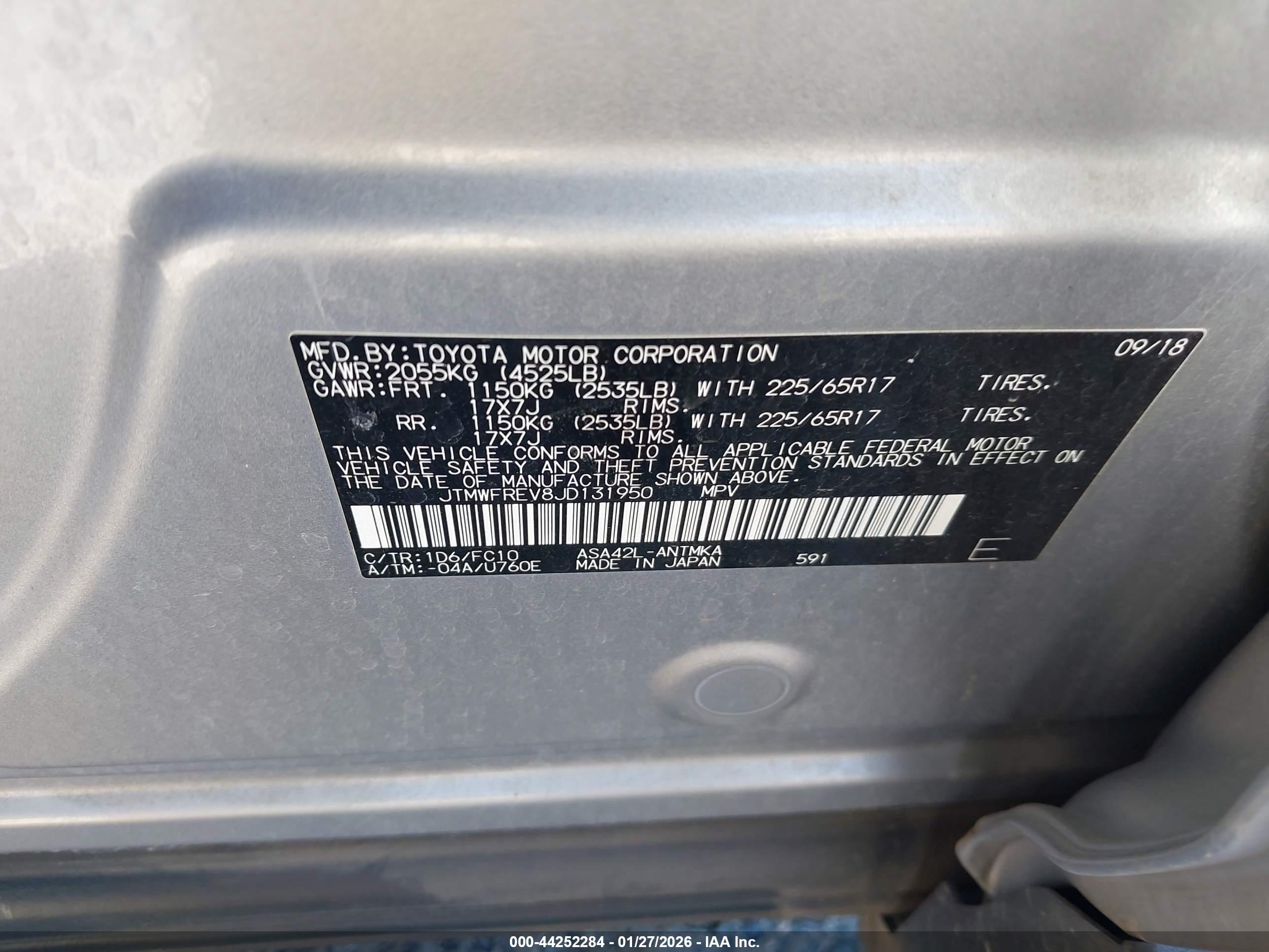 TOYOTA RAV4 image 9