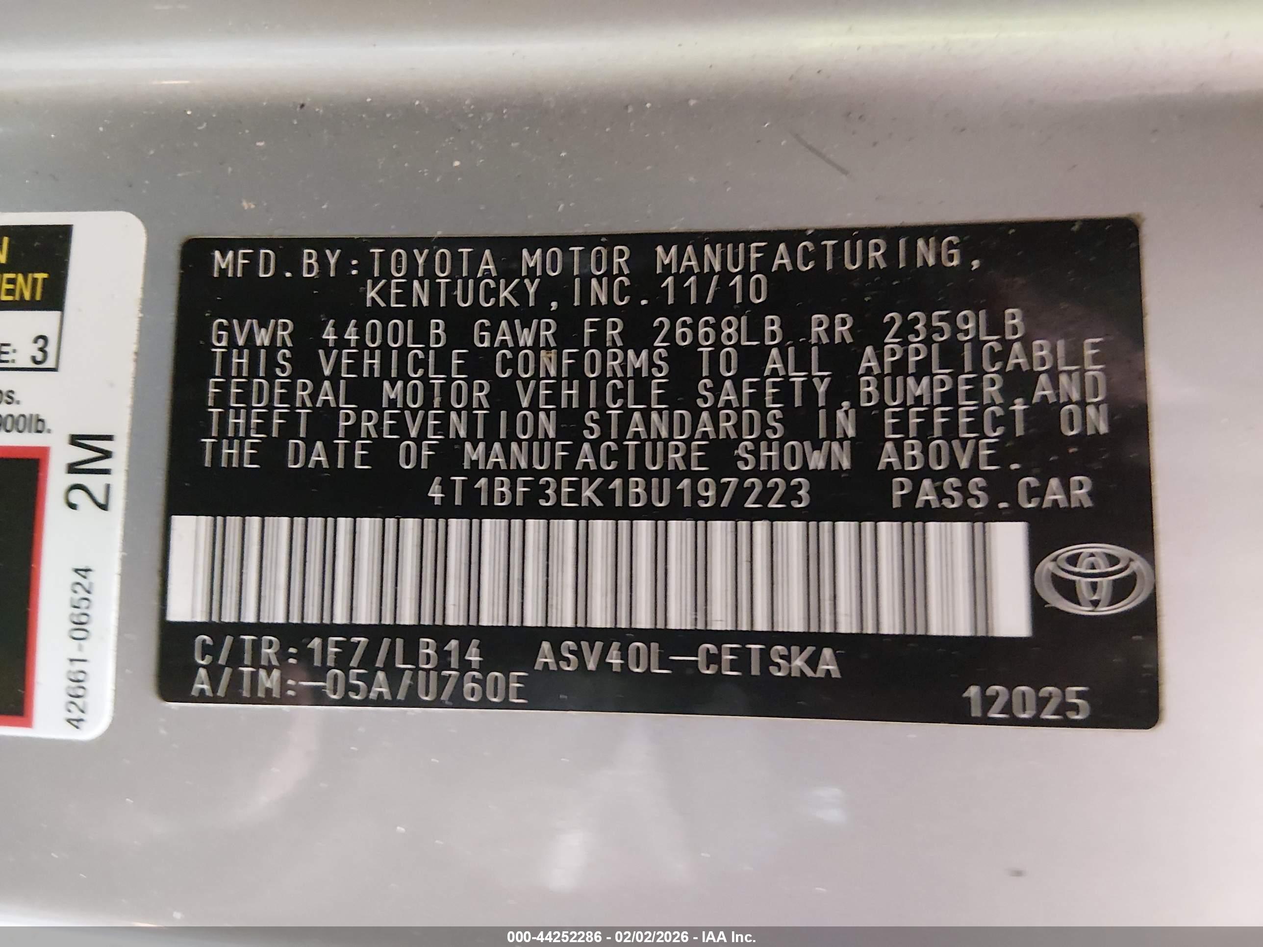TOYOTA CAMRY image 9