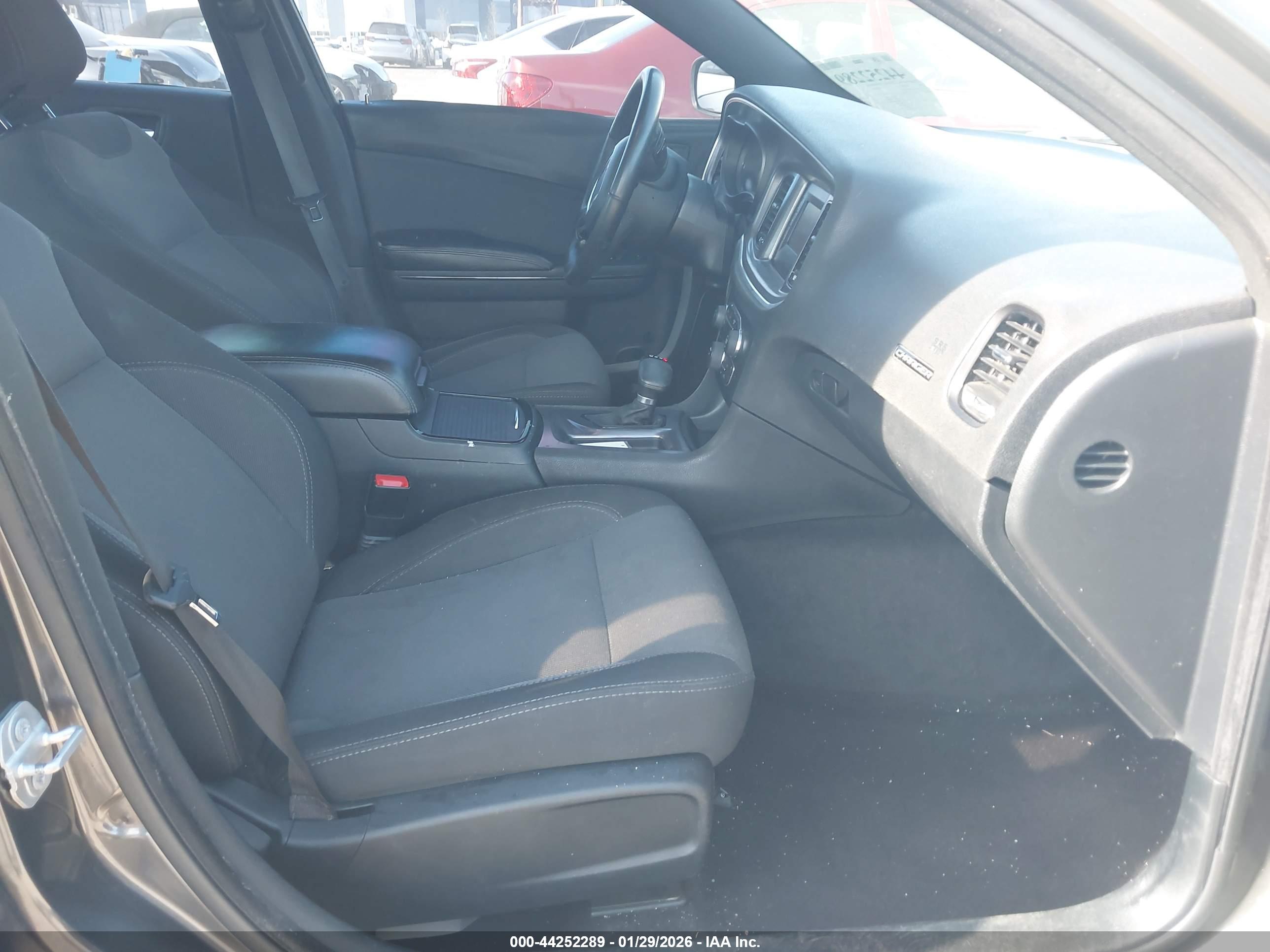 DODGE CHARGER image 5
