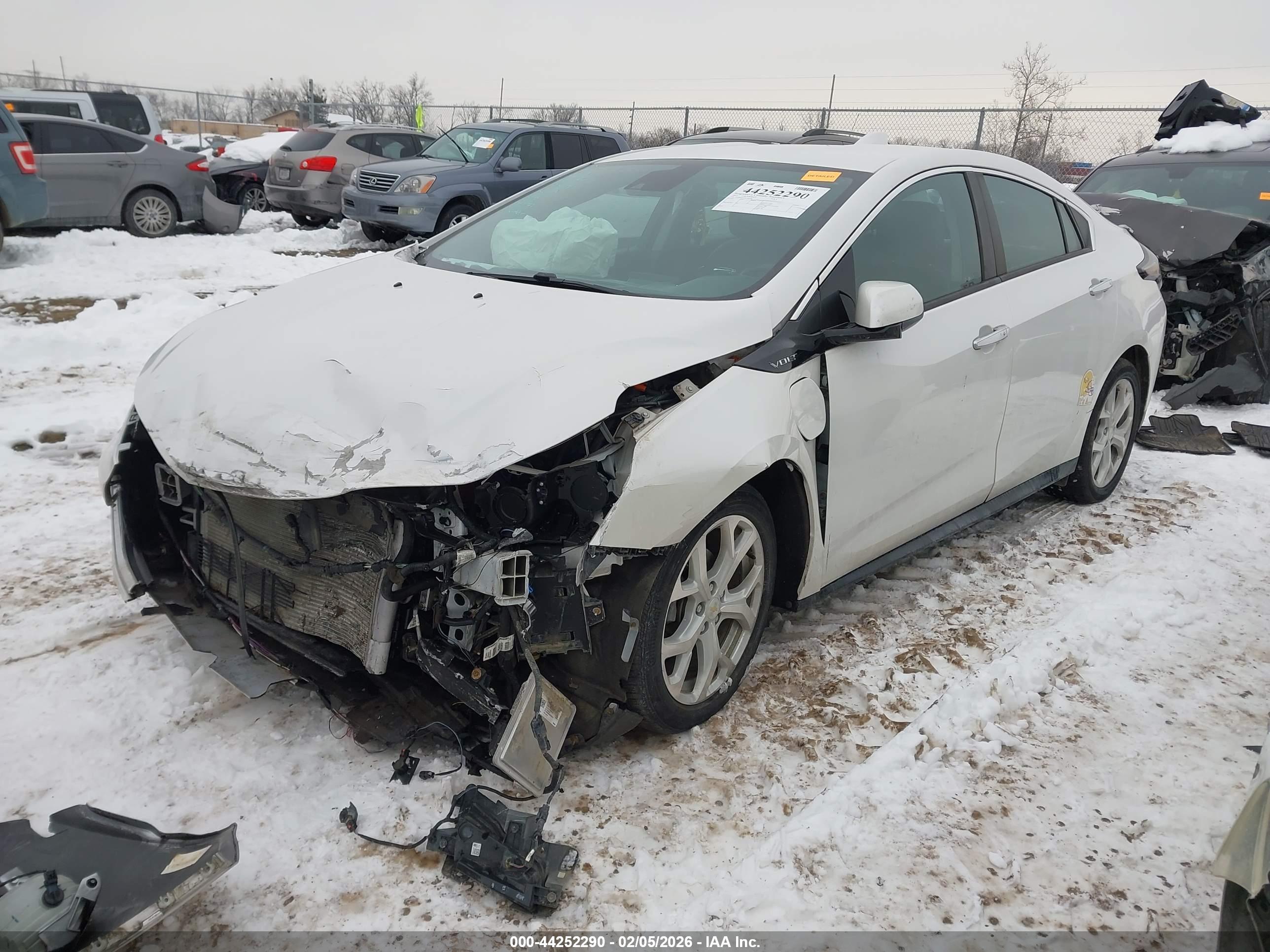 CHEVROLET VOLT image 2