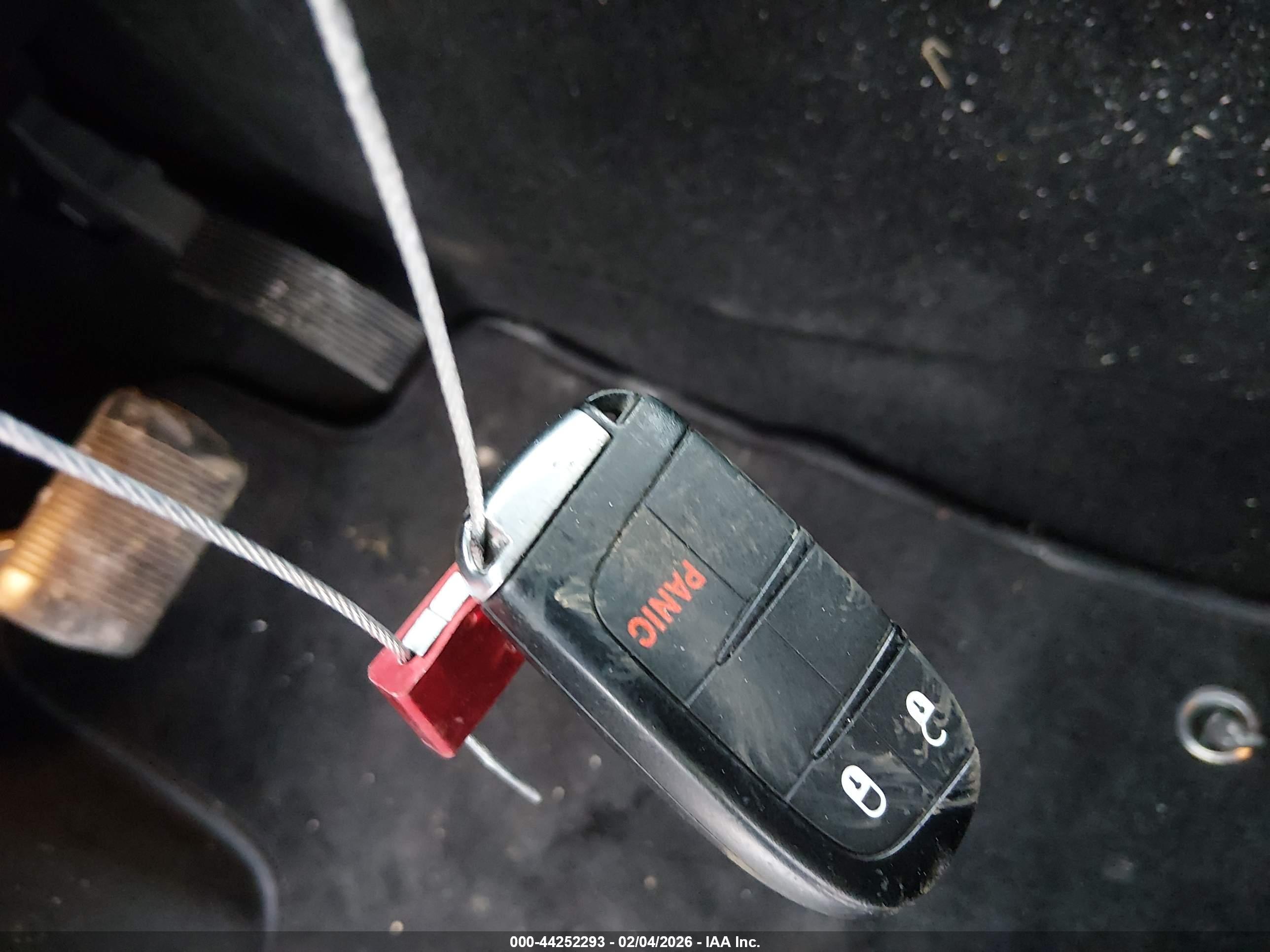 JEEP GRAND image 11