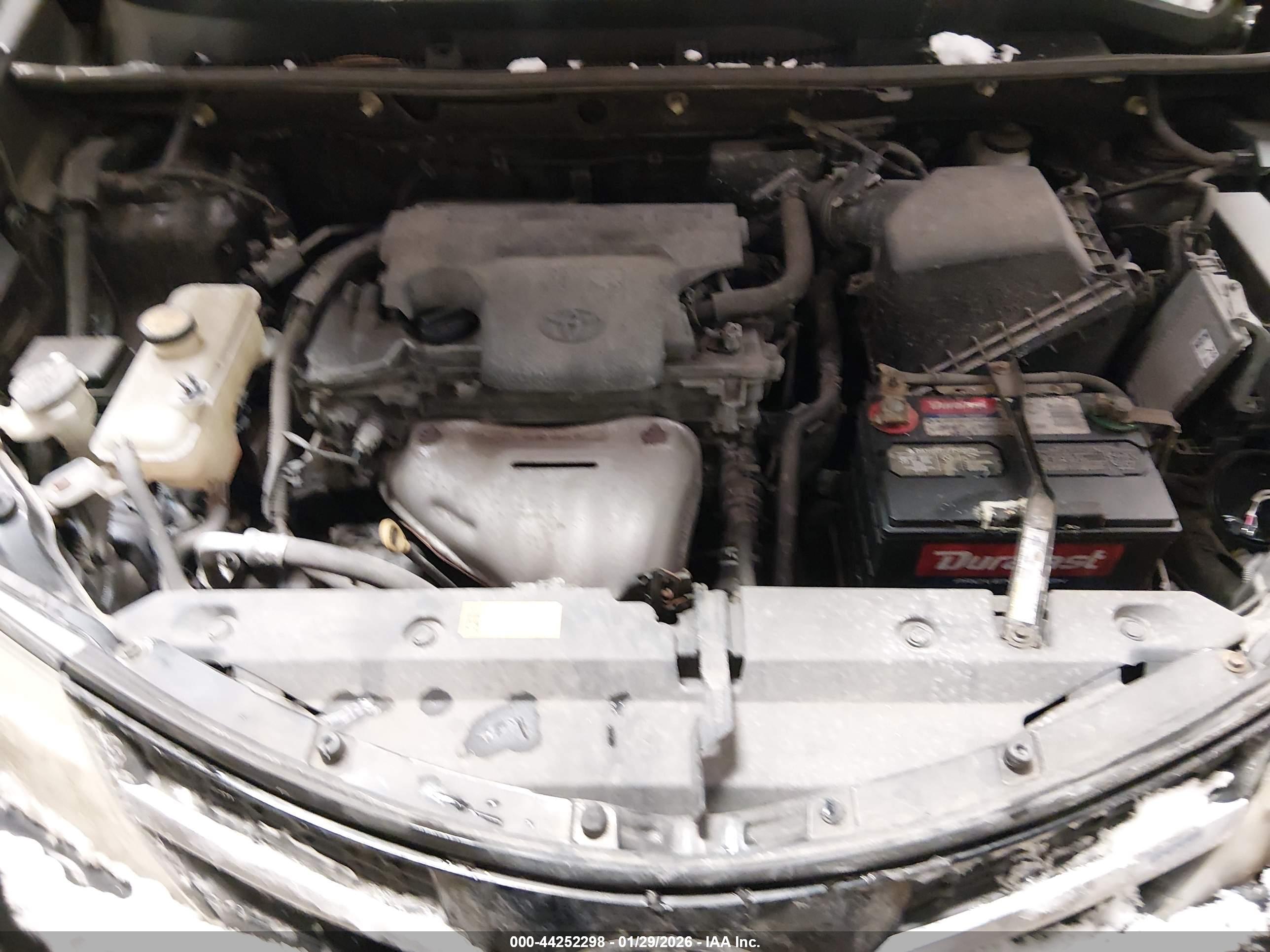 TOYOTA RAV4 image 10