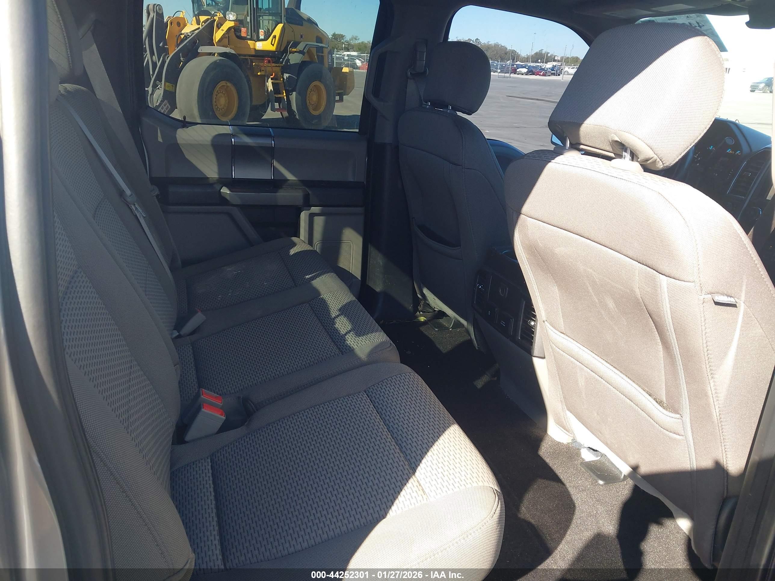 FORD F-150 image 8