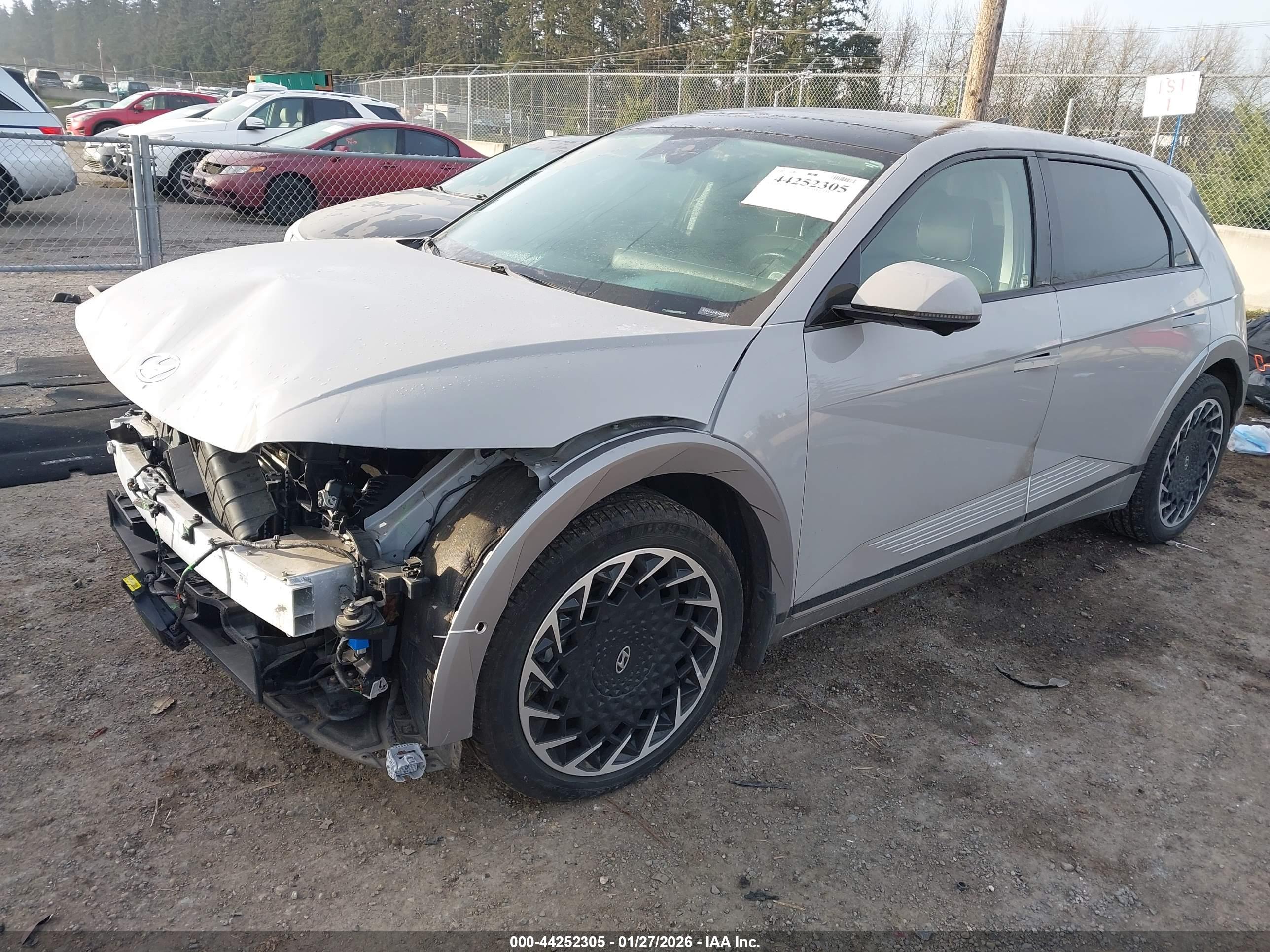 HYUNDAI IONIQ image 2