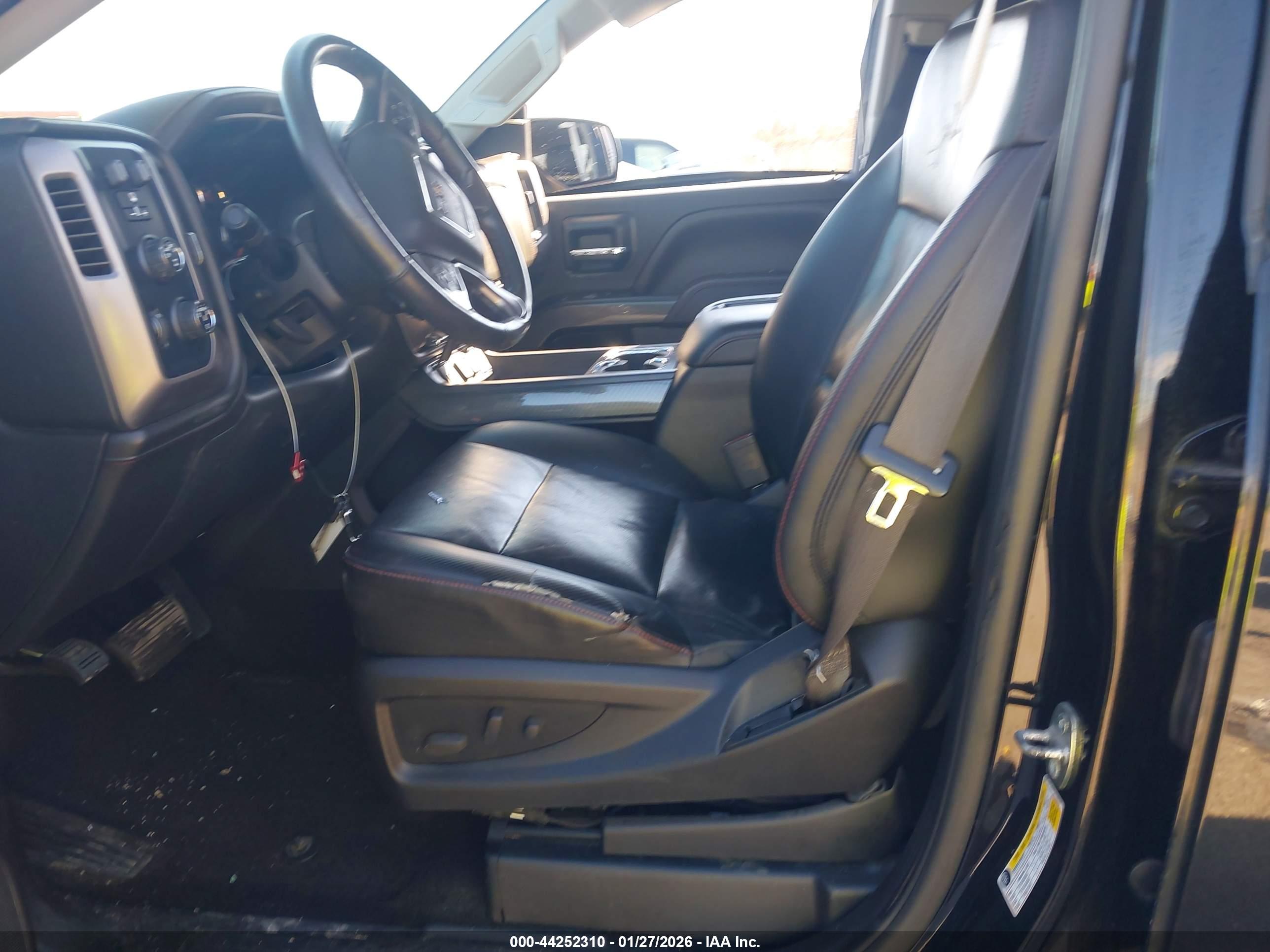 GMC SIERRA image 5