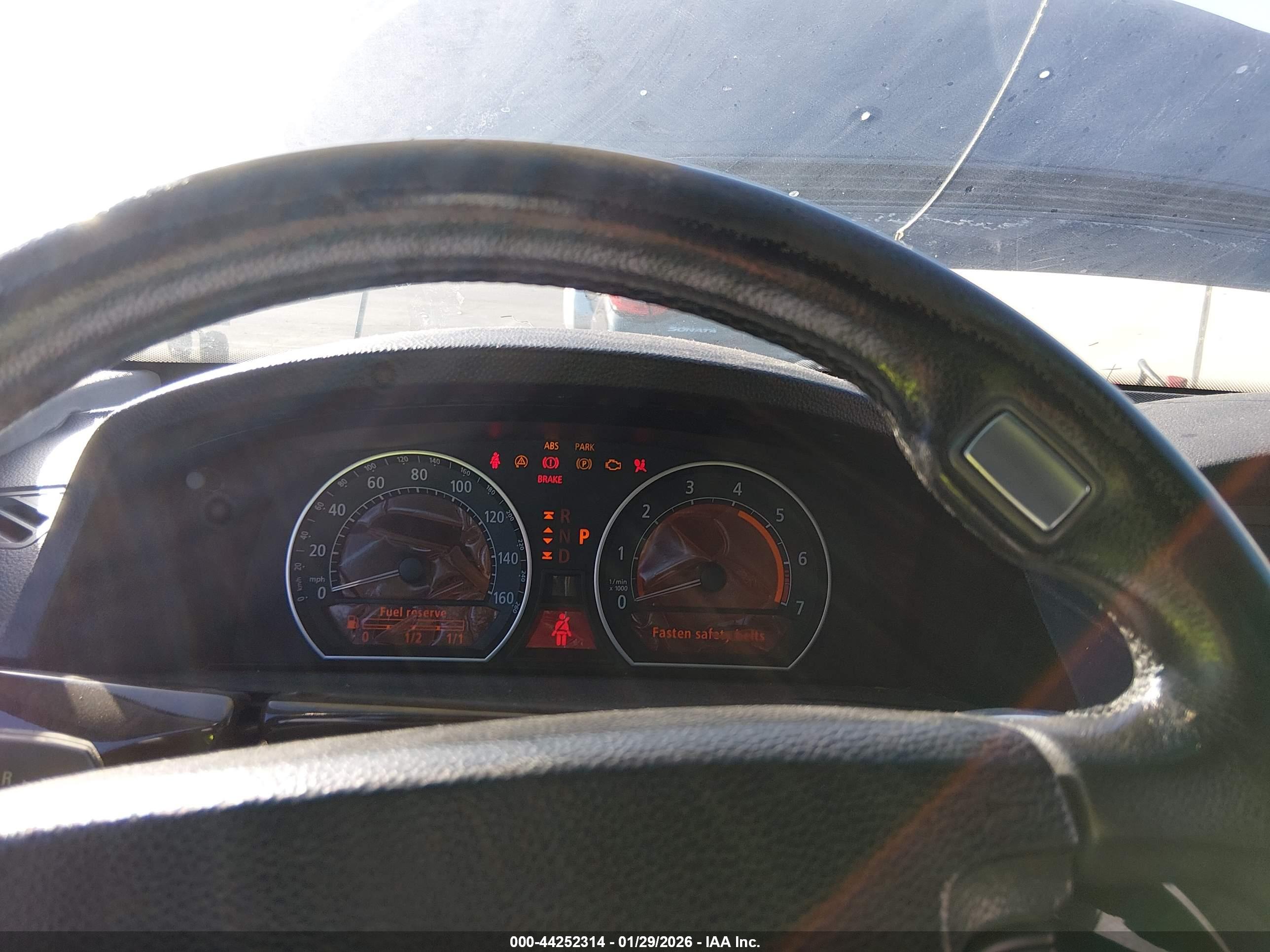 BMW 745I image 7