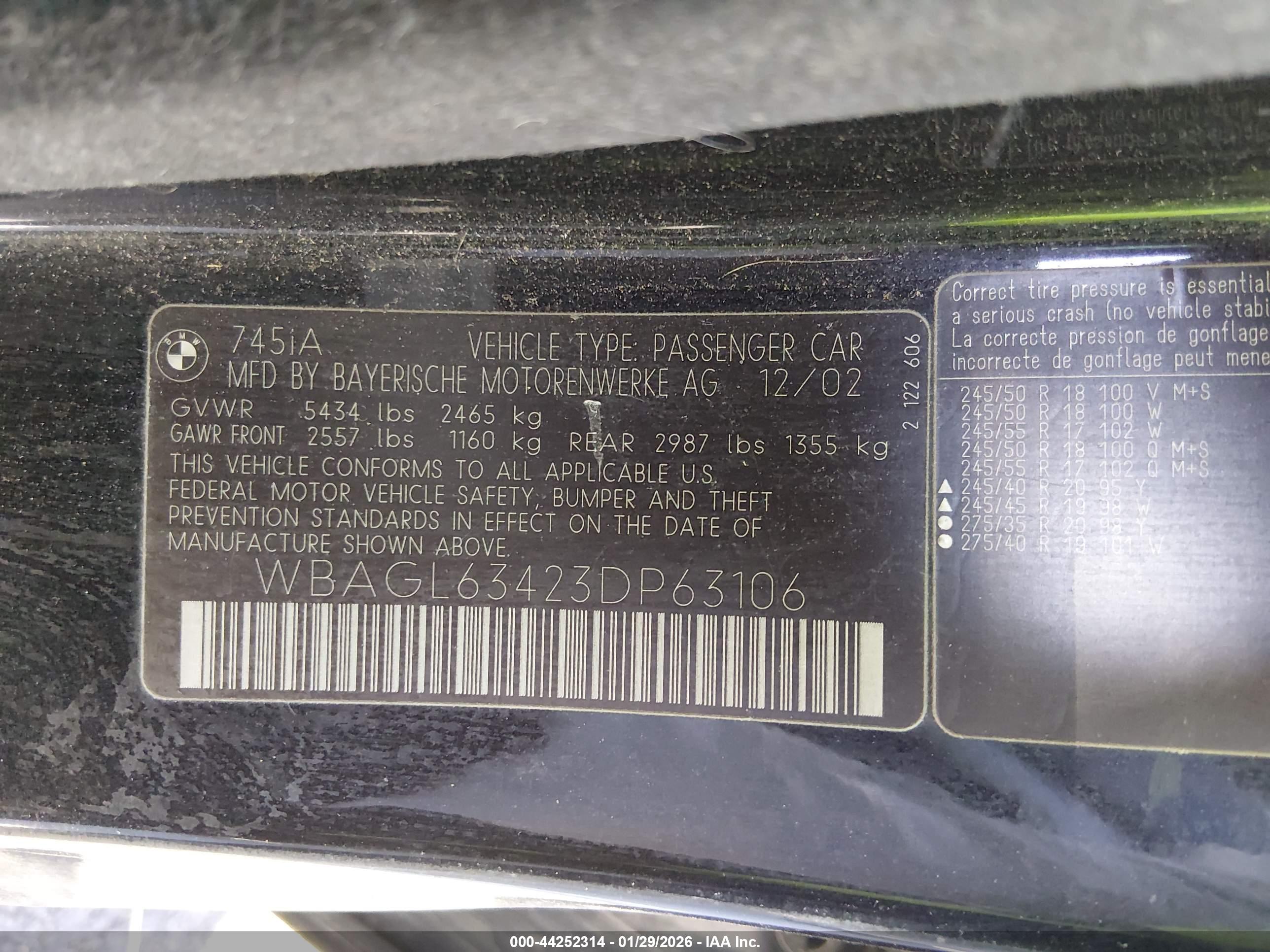 BMW 745I image 9