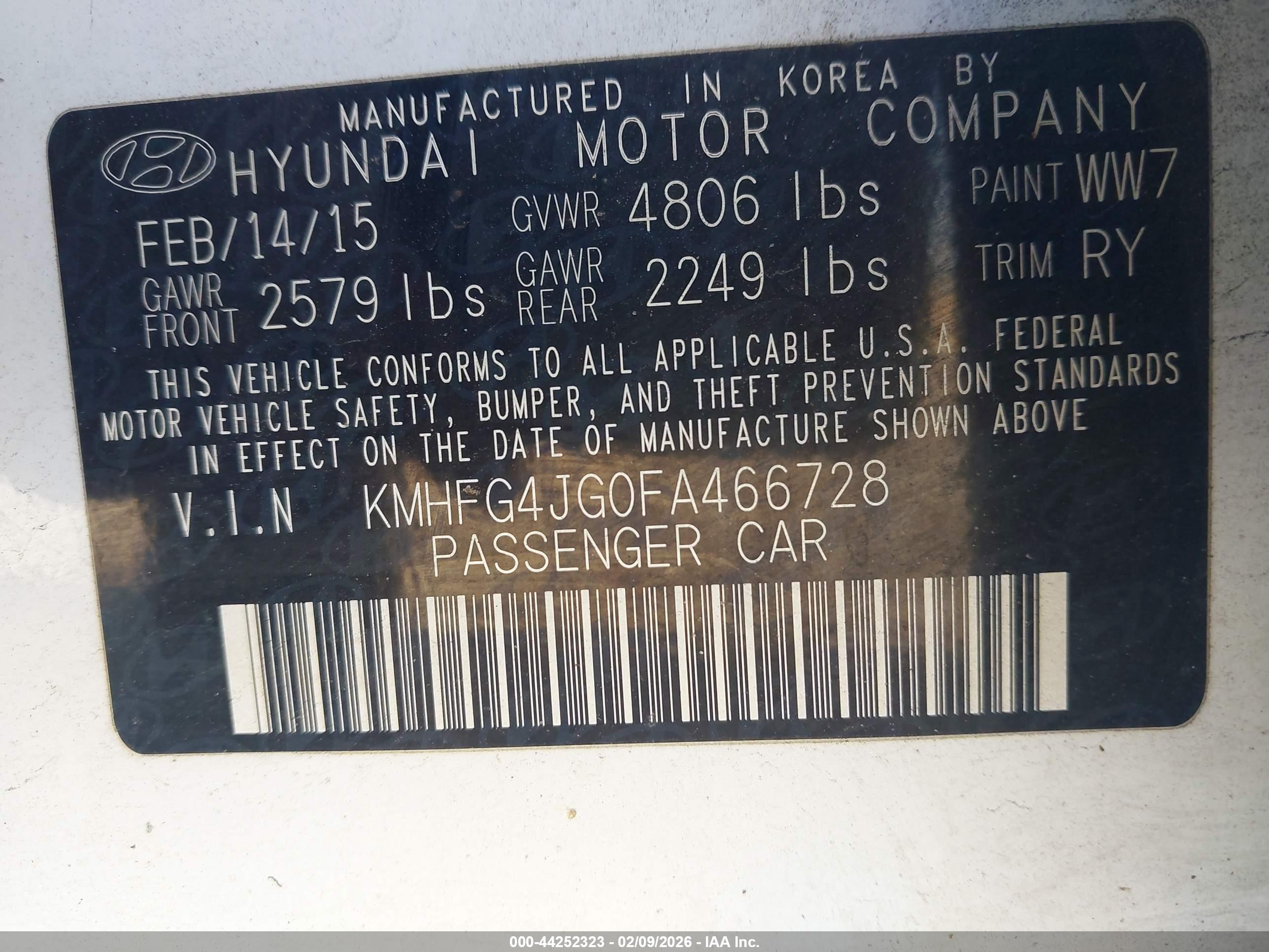 HYUNDAI AZERA image 9