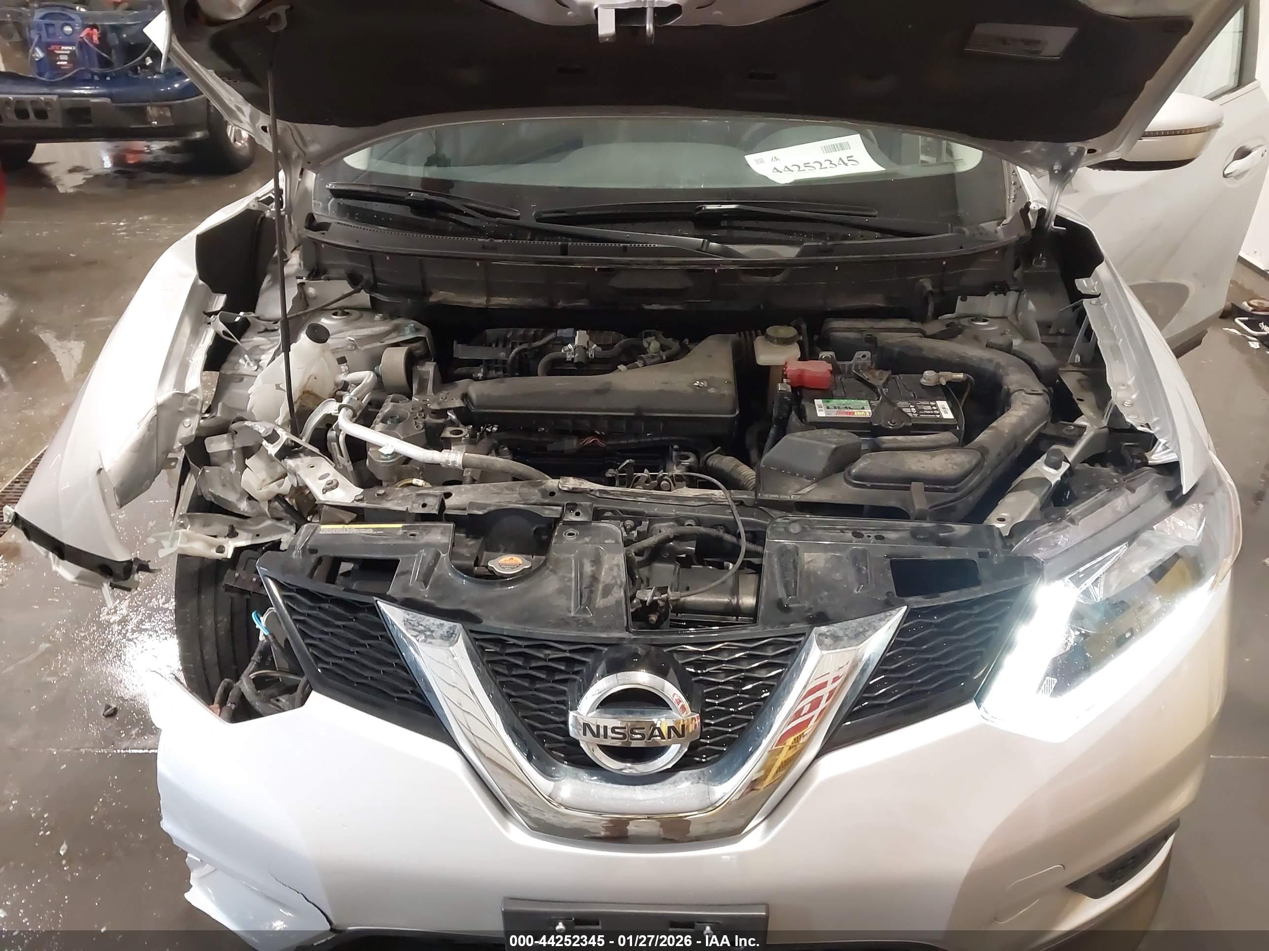 NISSAN ROGUE image 10