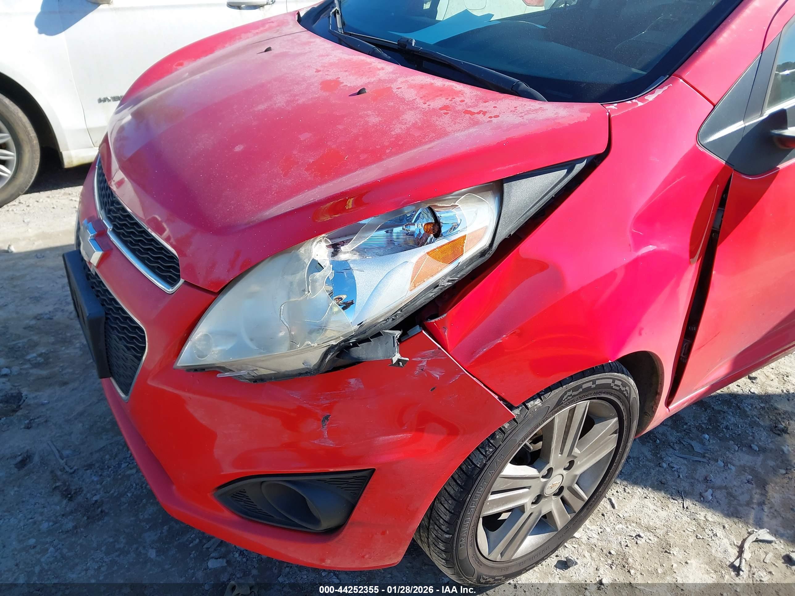 CHEVROLET SPARK image 6