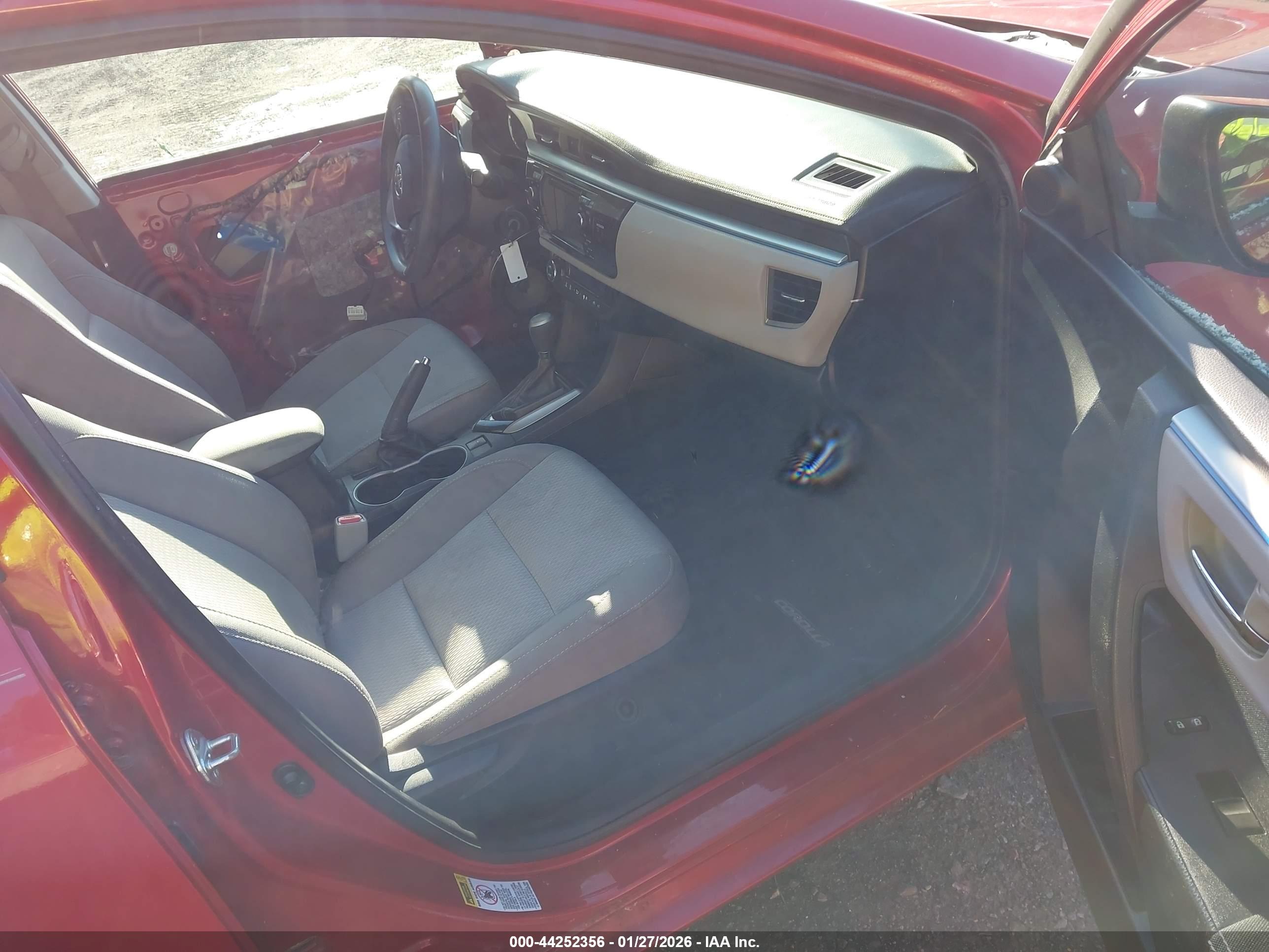 TOYOTA COROLLA image 5