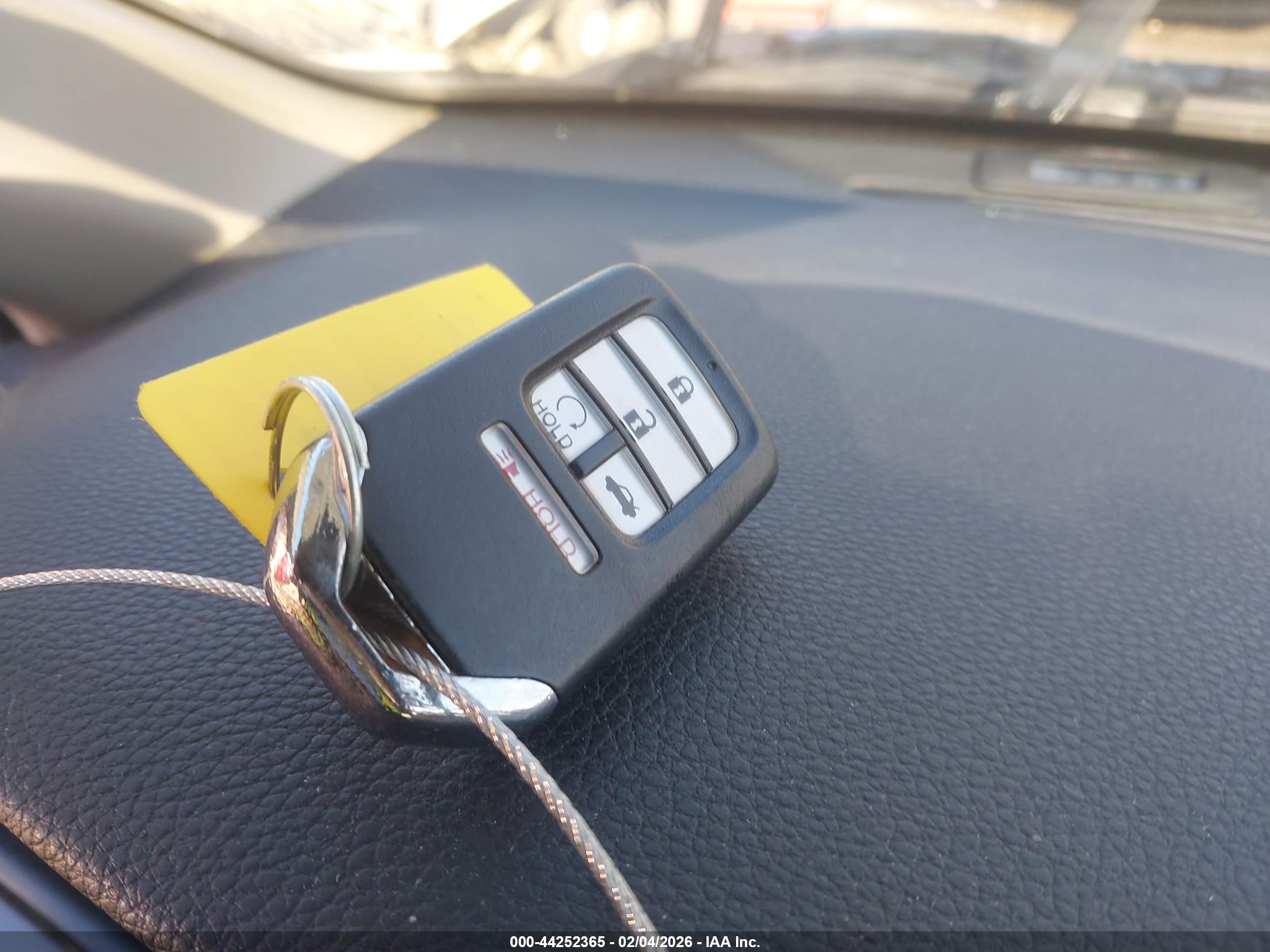 HONDA ACCORD image 11