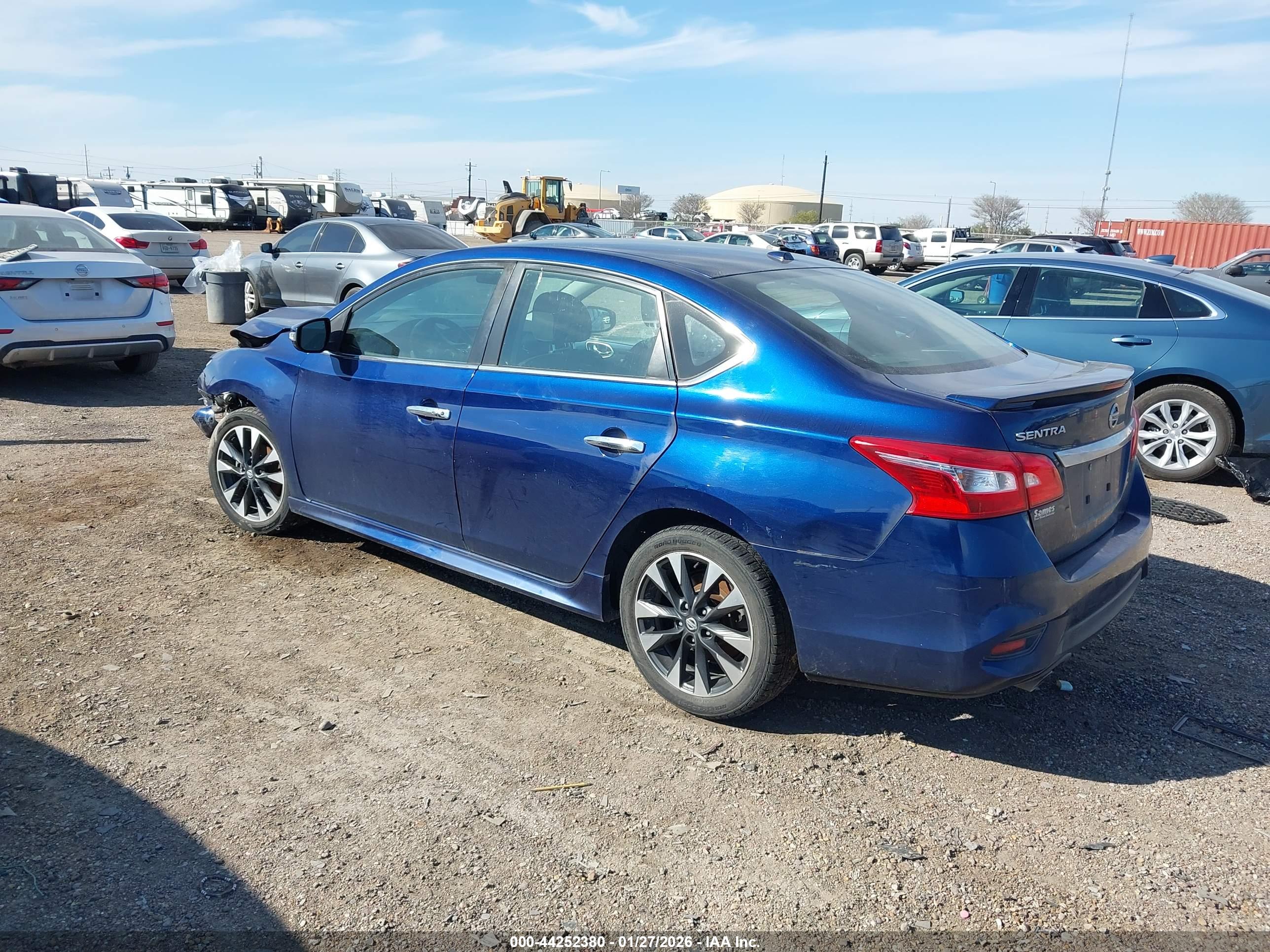 NISSAN SENTRA image 3