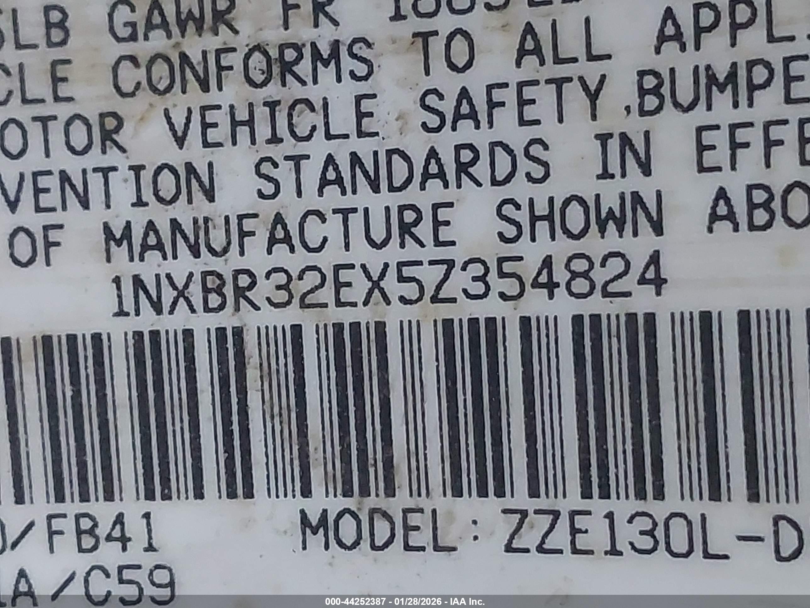 TOYOTA COROLLA image 9