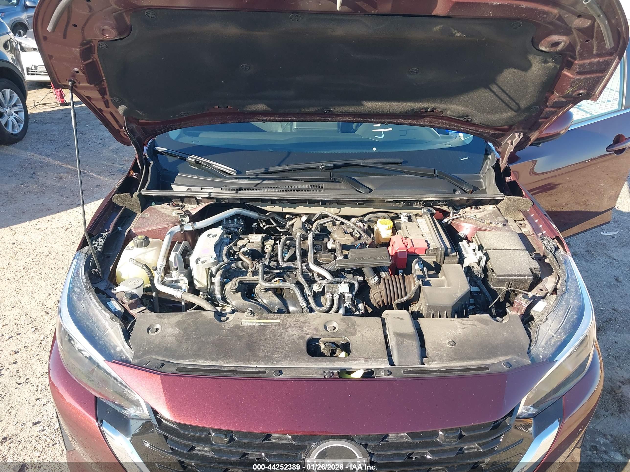 NISSAN SENTRA image 10