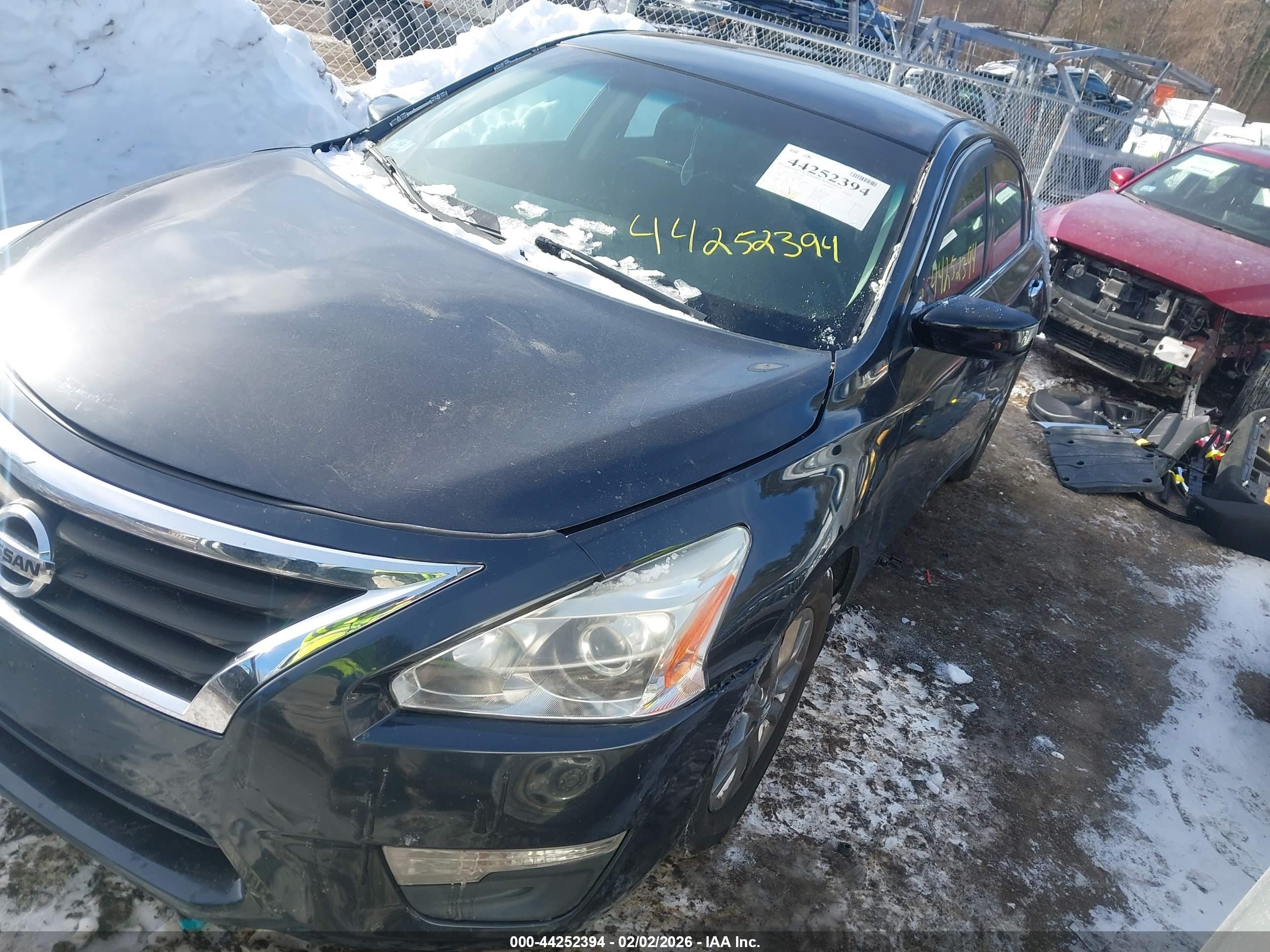 NISSAN ALTIMA image 2