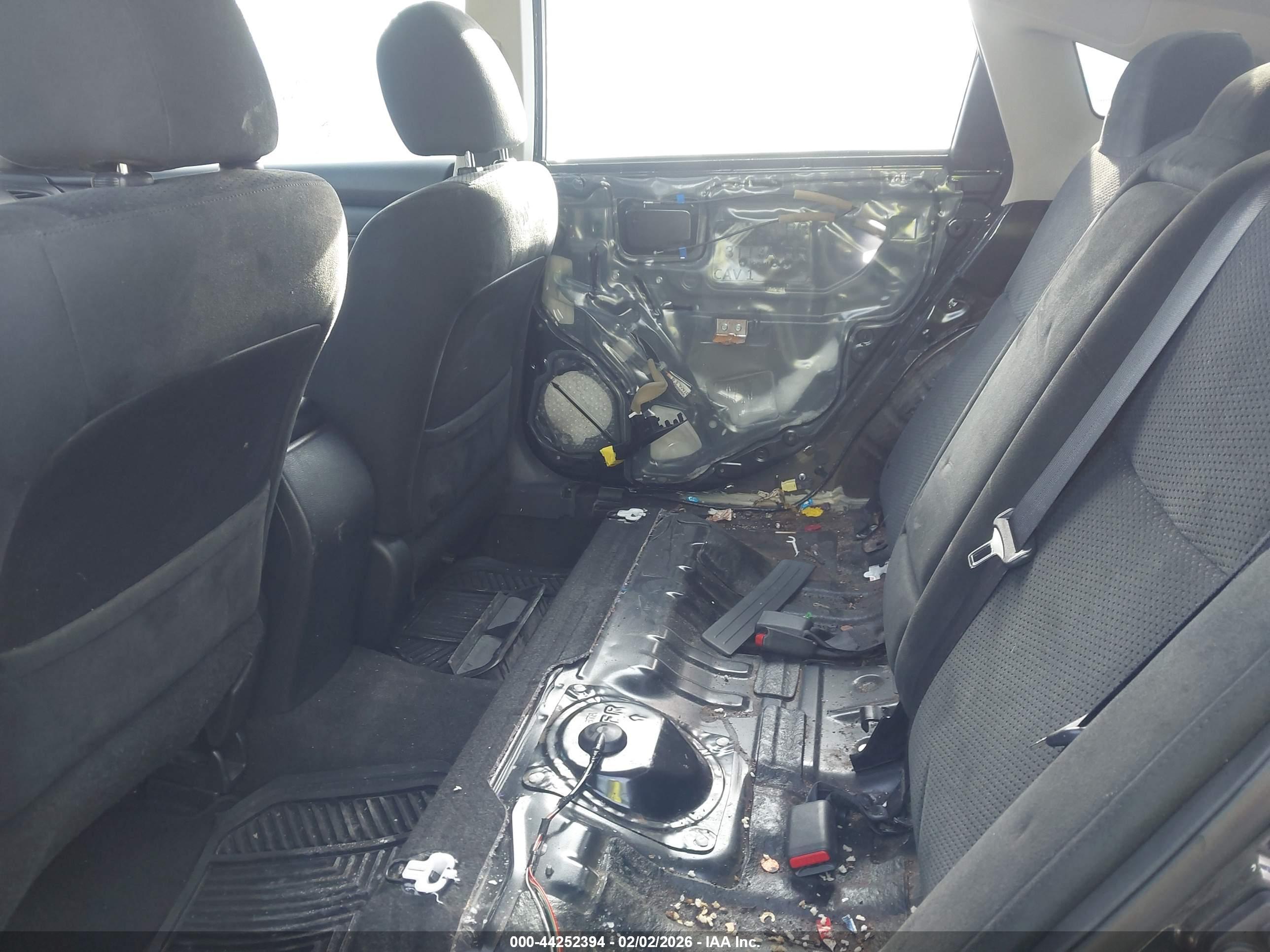 NISSAN ALTIMA image 8