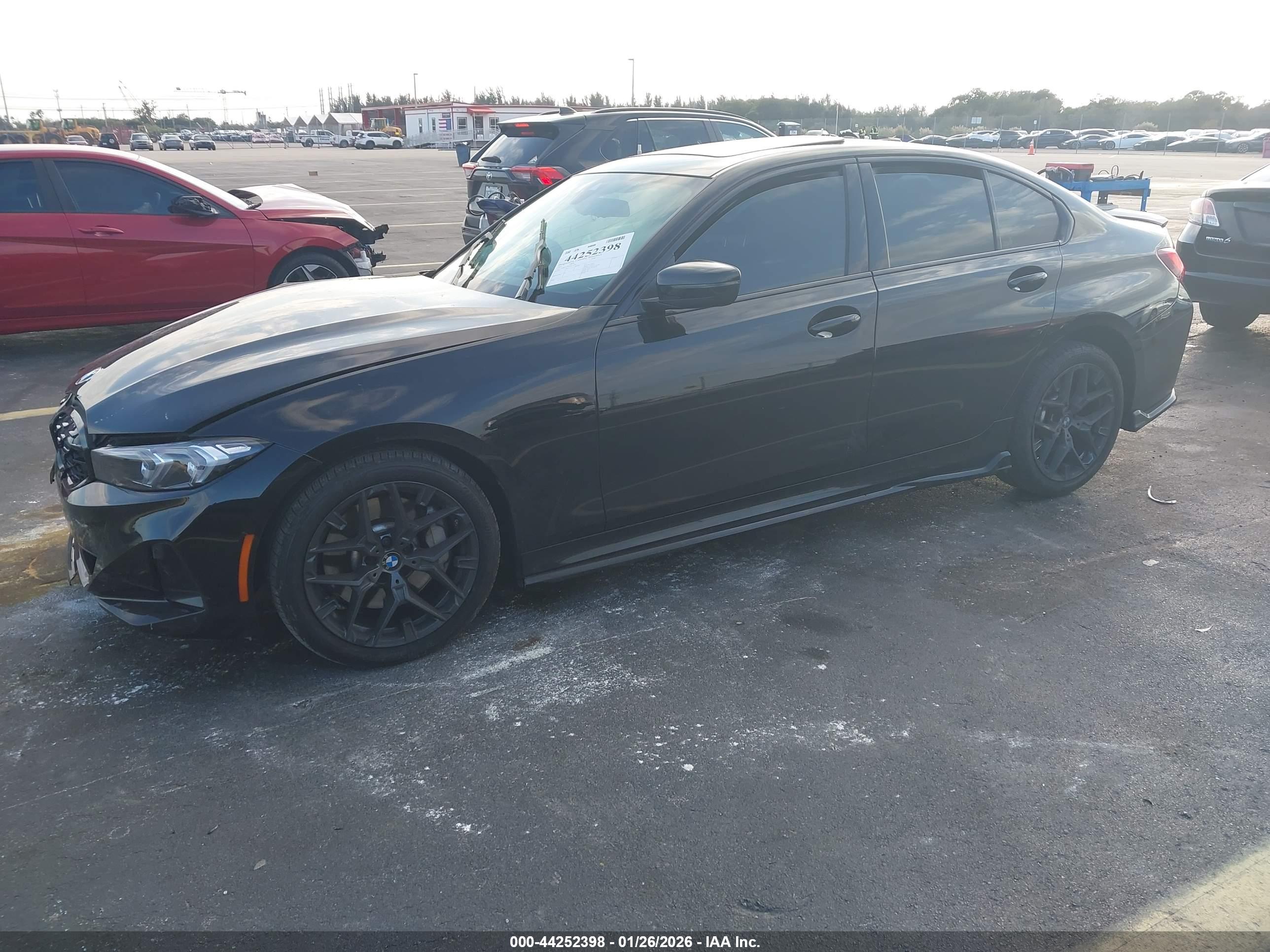 BMW 330I image 2