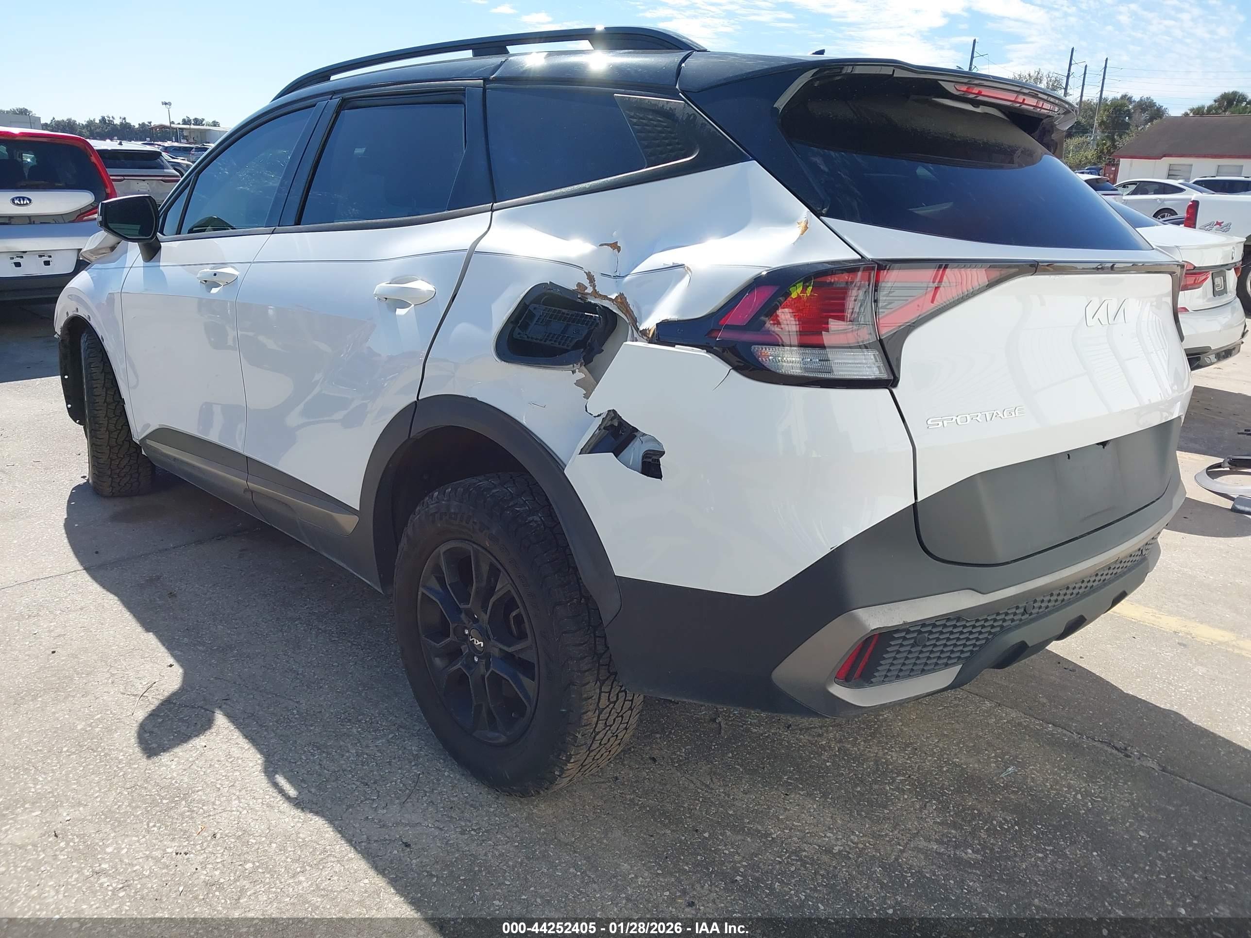 KIA SPORTAGE image 3