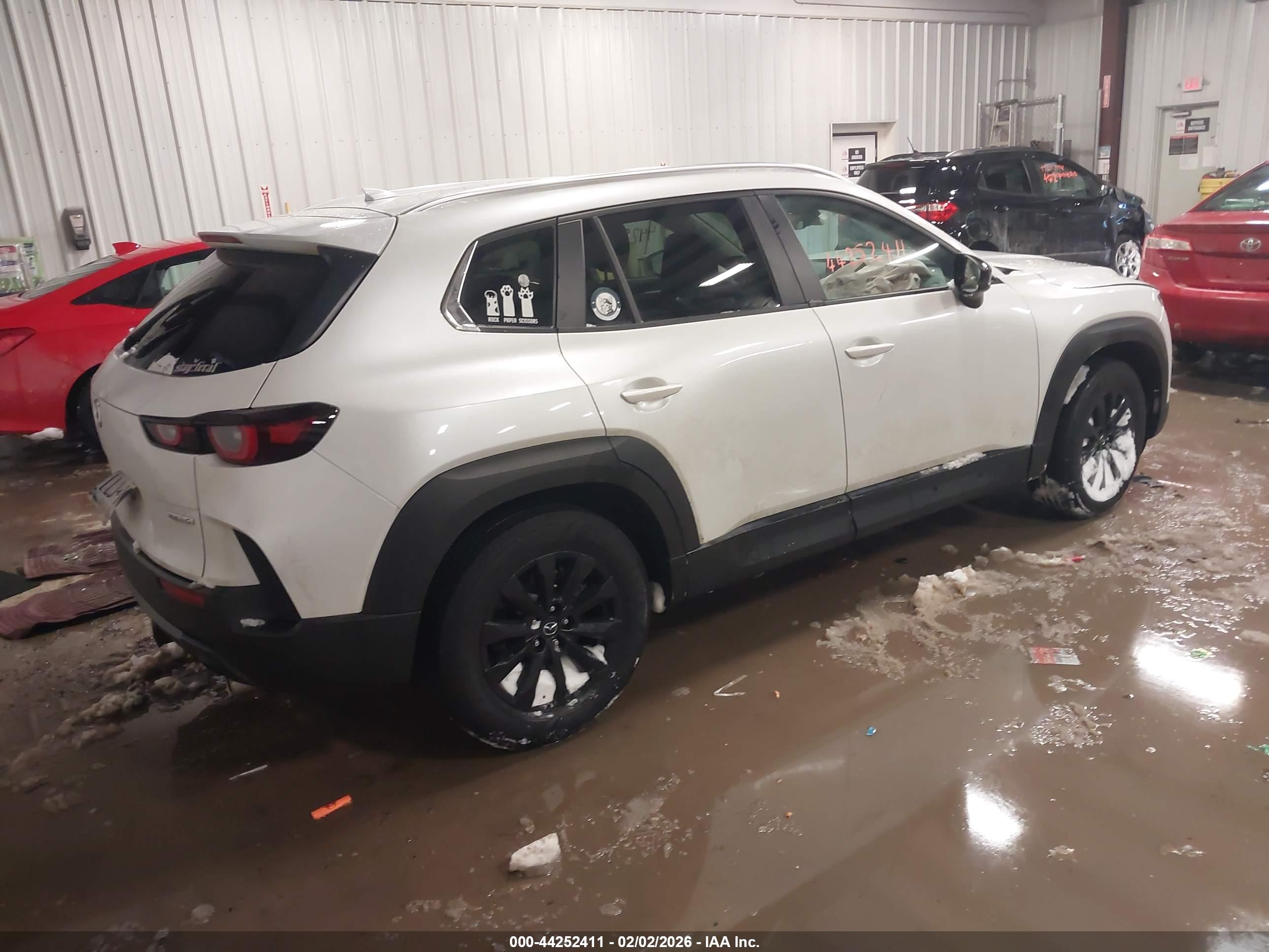 MAZDA CX-50 image 4