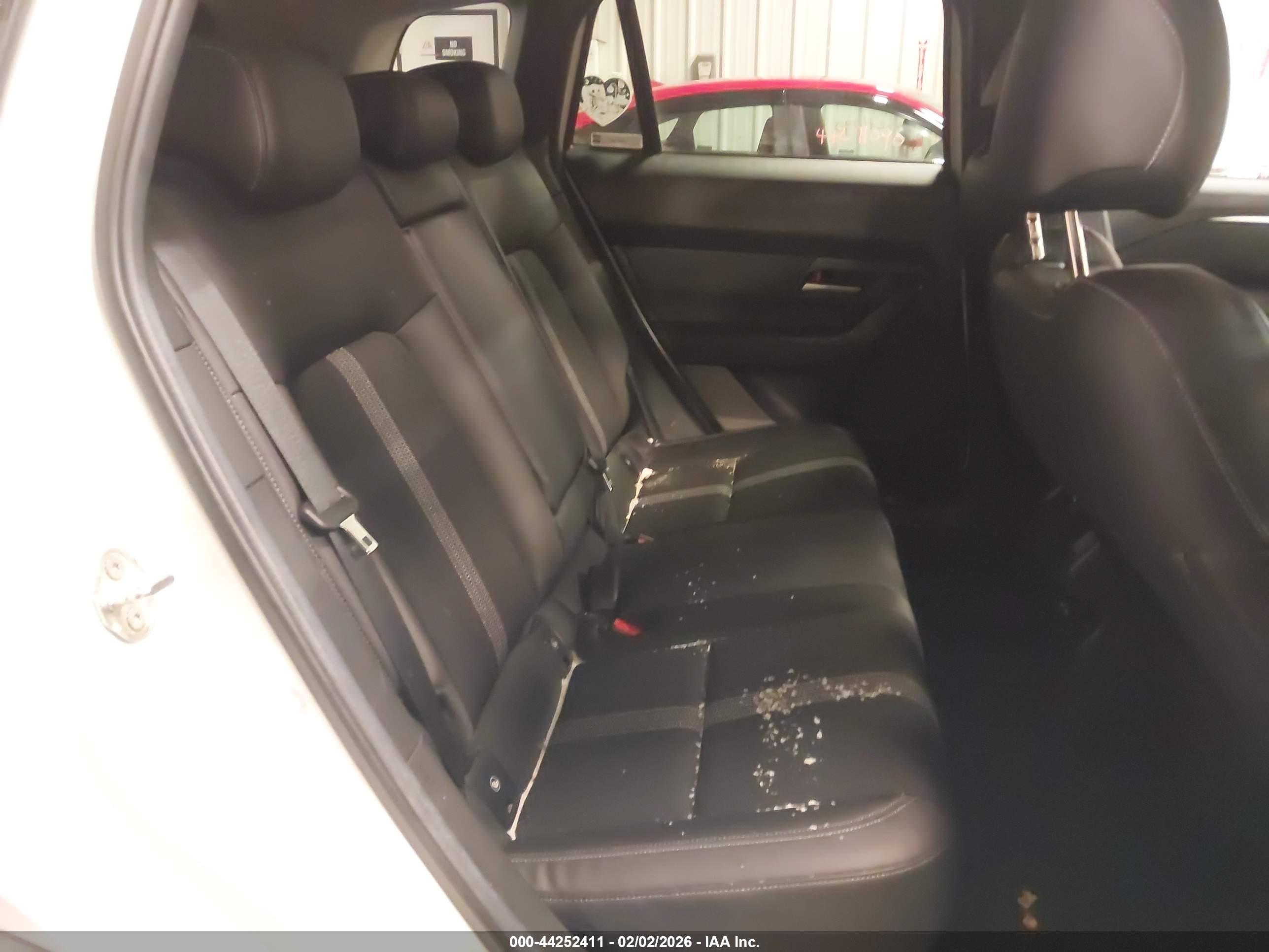 MAZDA CX-50 image 8