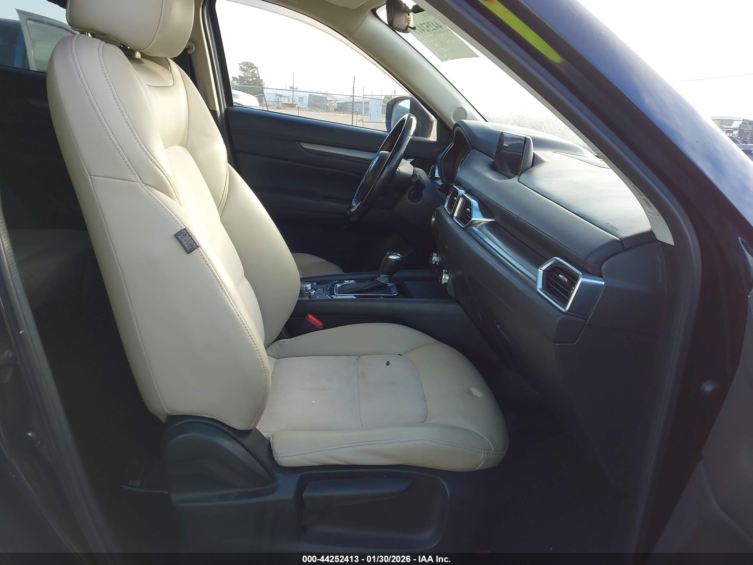 MAZDA CX-5 image 5