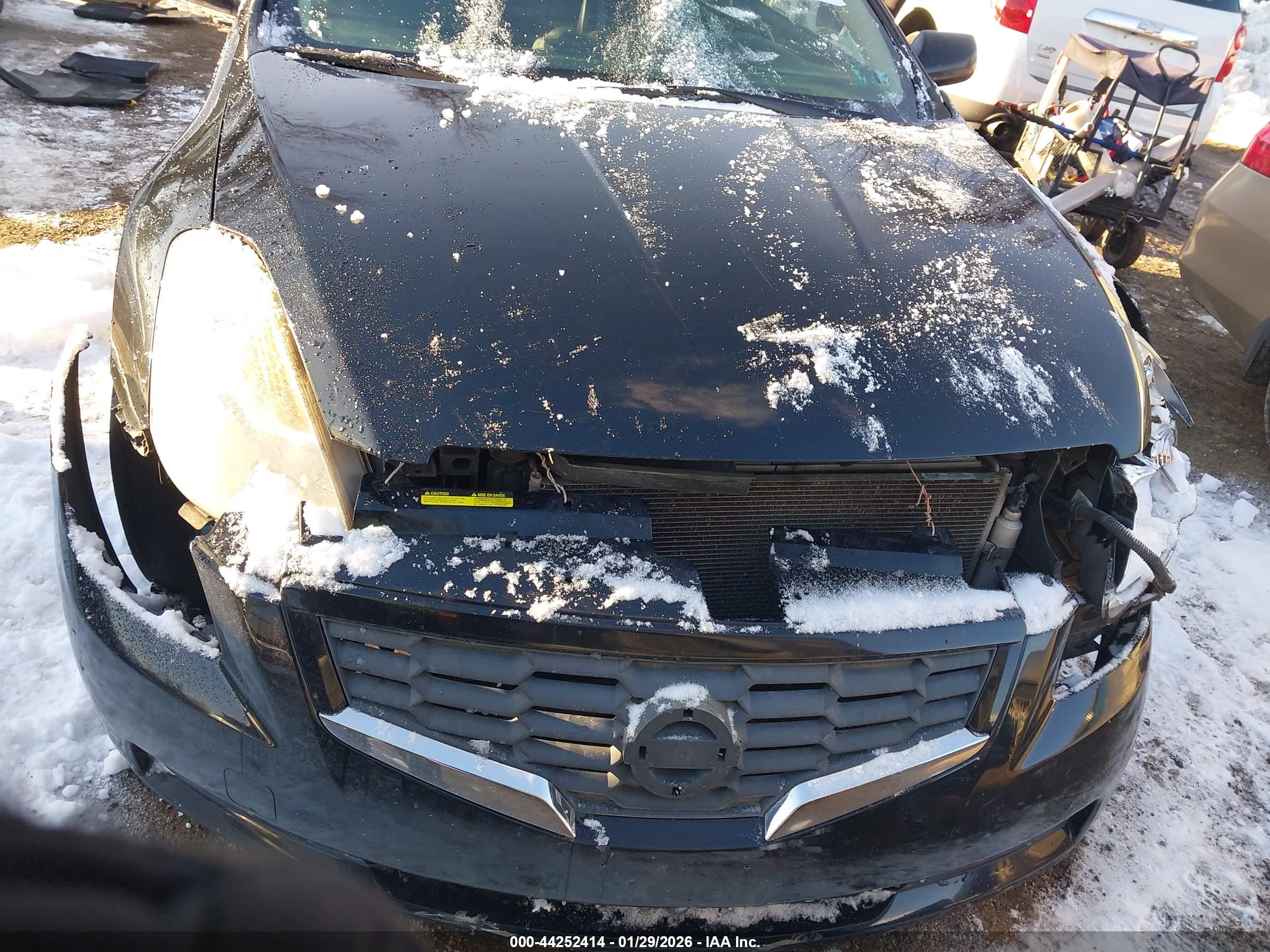 NISSAN ALTIMA image 6