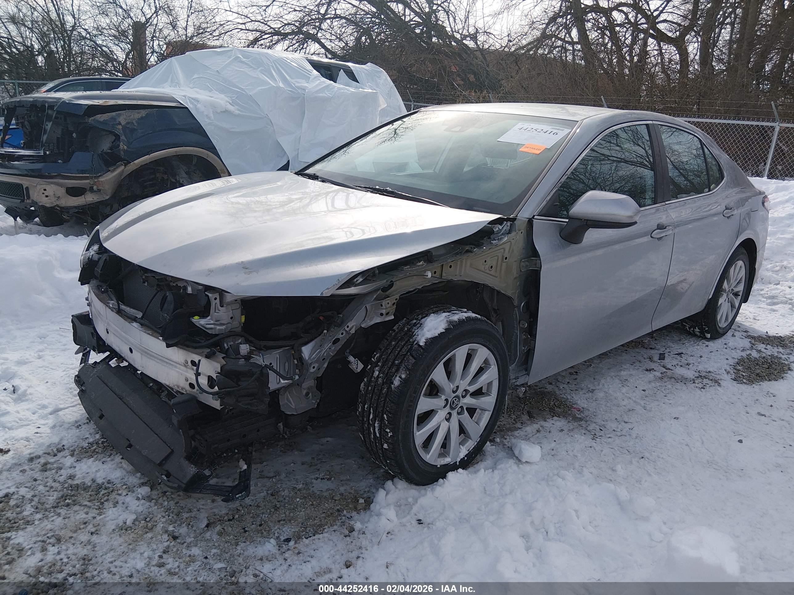 TOYOTA CAMRY image 2