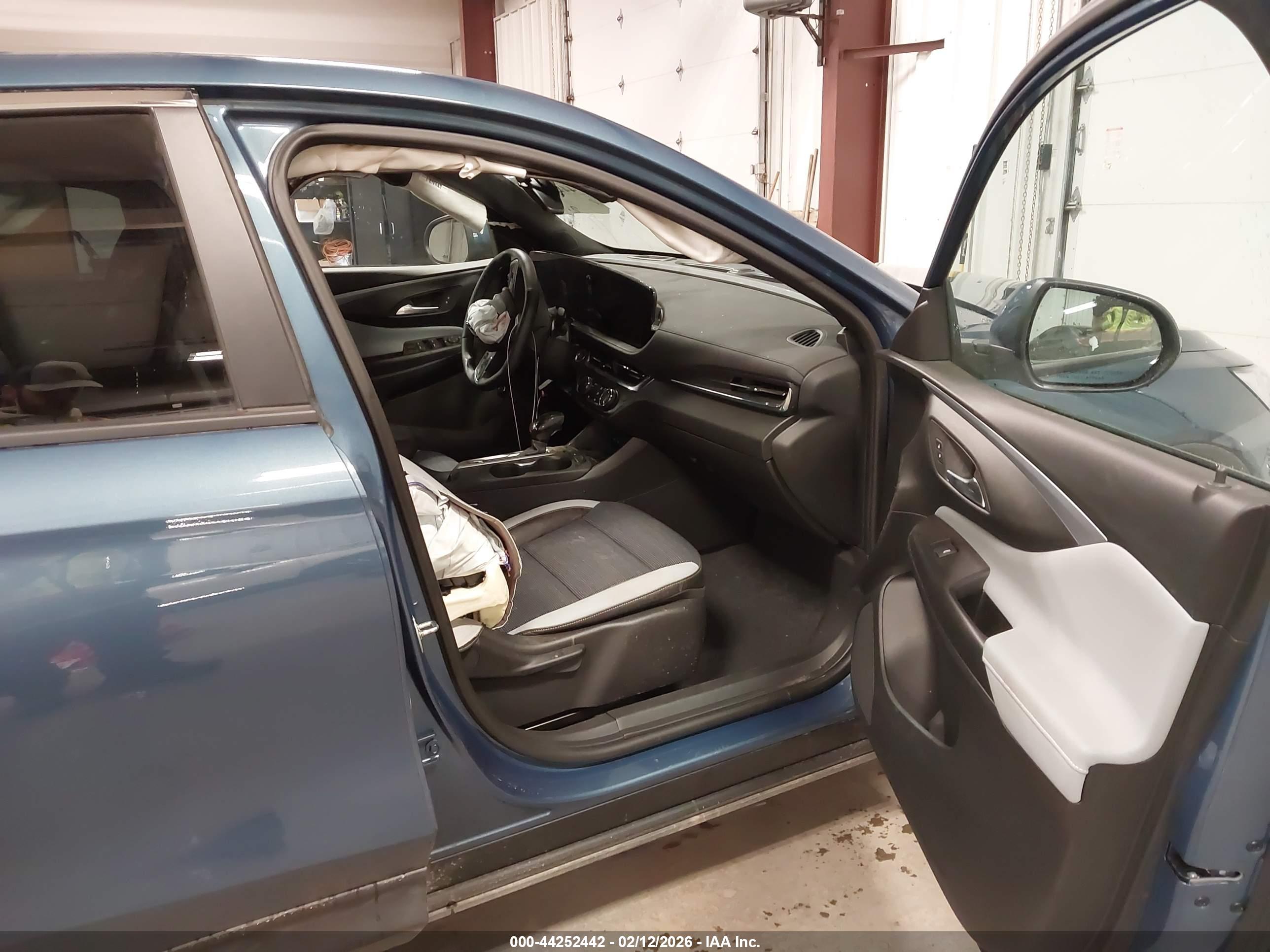 BUICK ENVISTA image 5