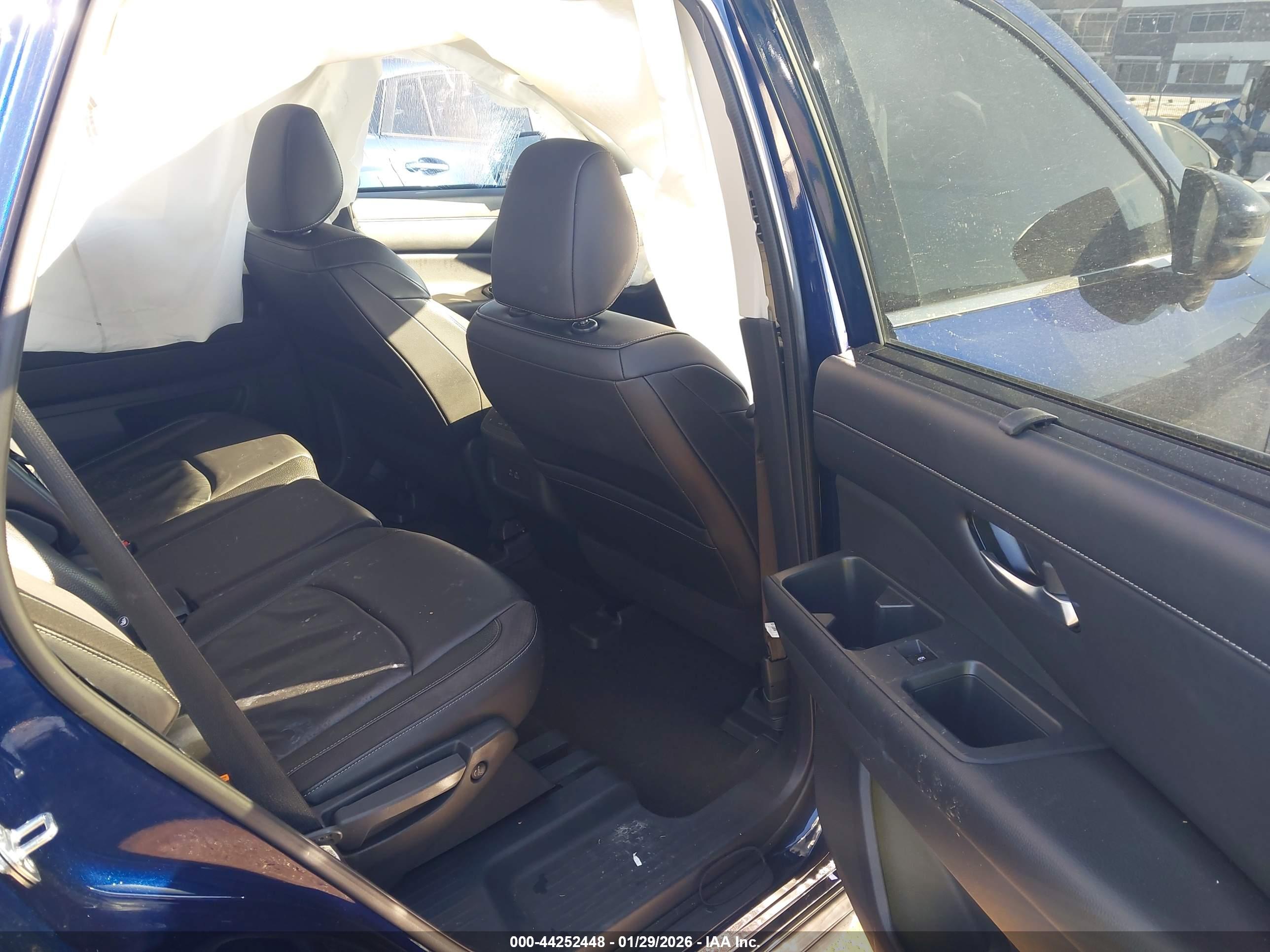 NISSAN PATHFINDER image 8