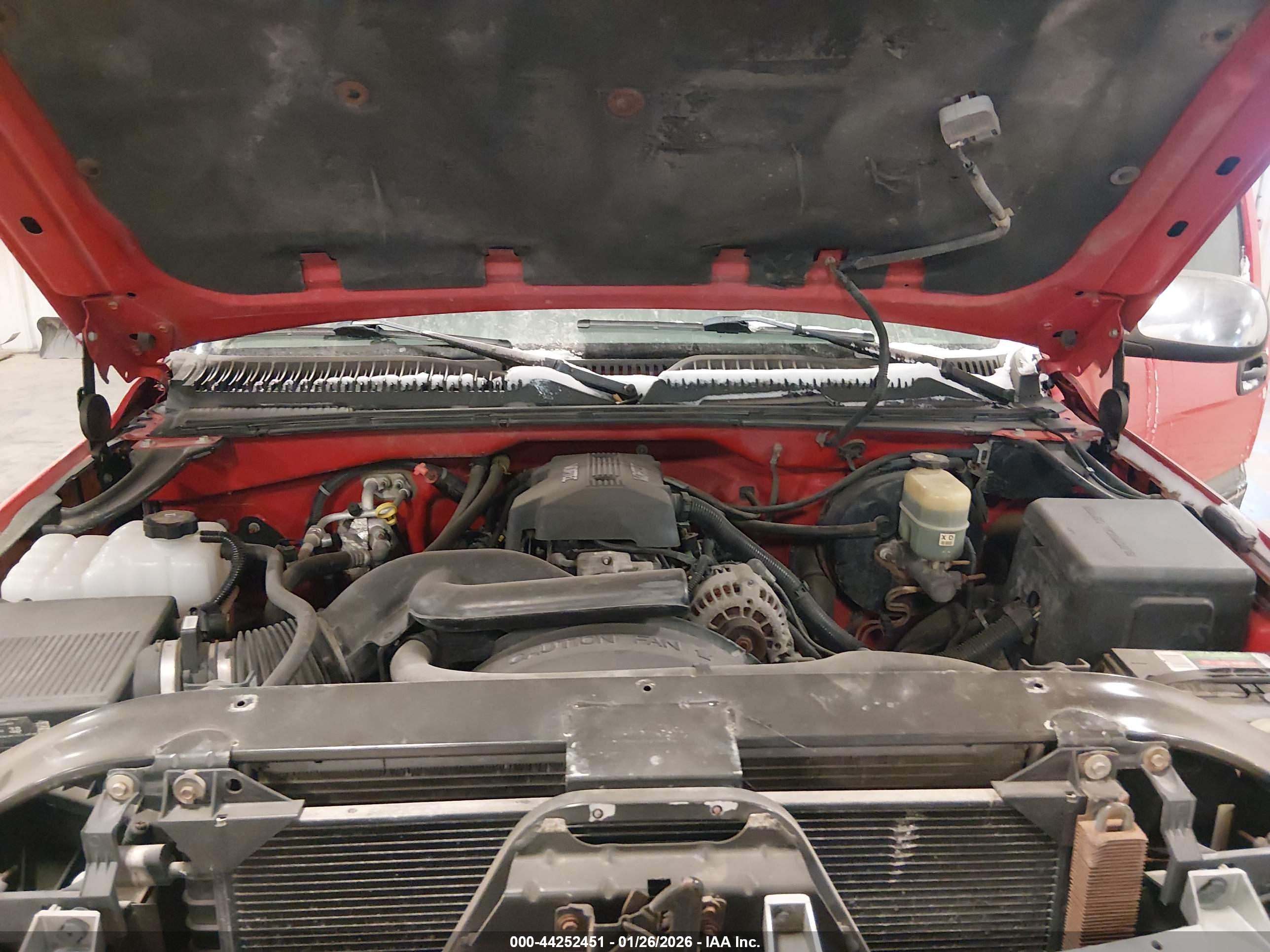CHEVROLET SILVERADO image 10