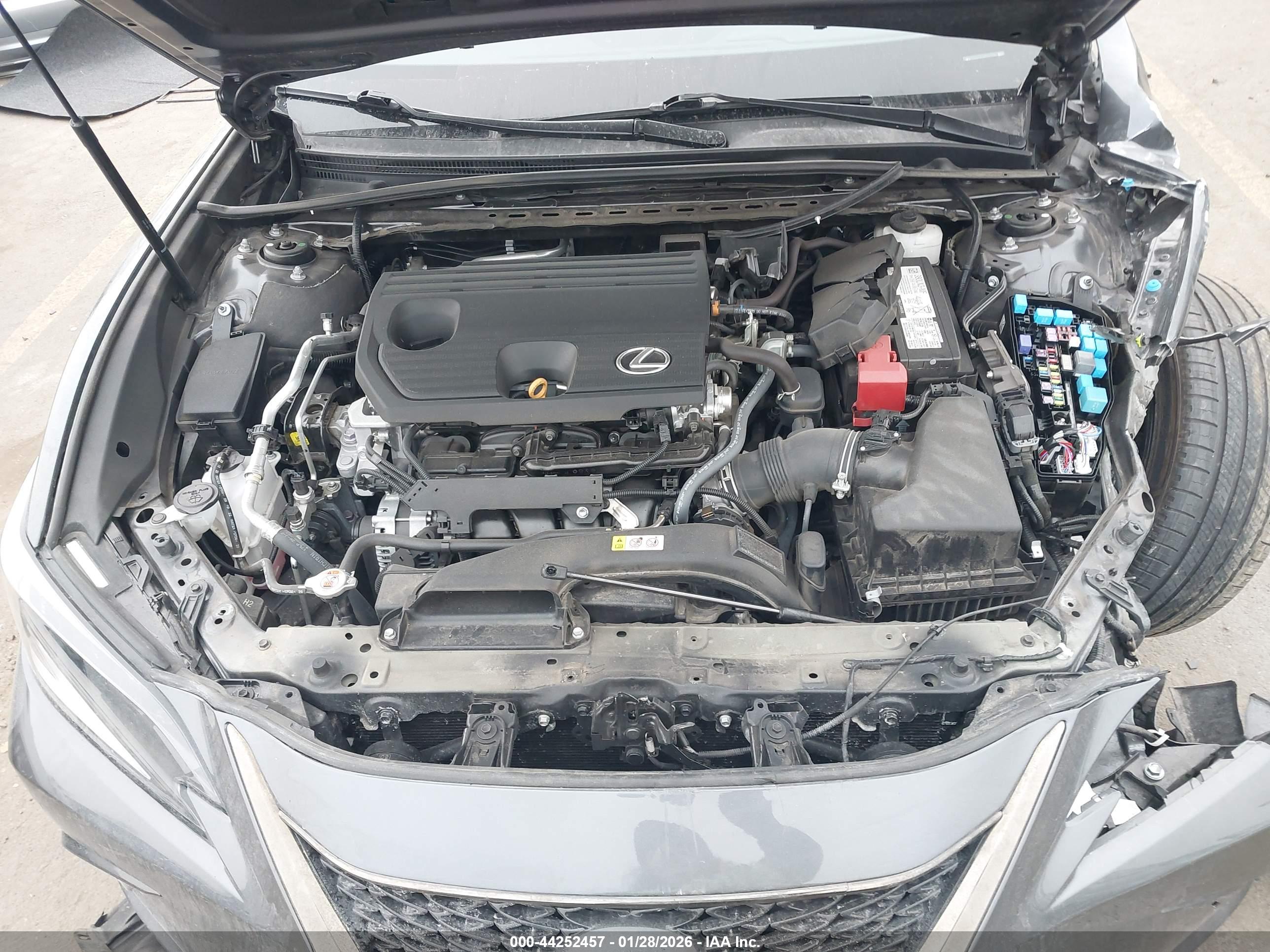LEXUS ES image 10