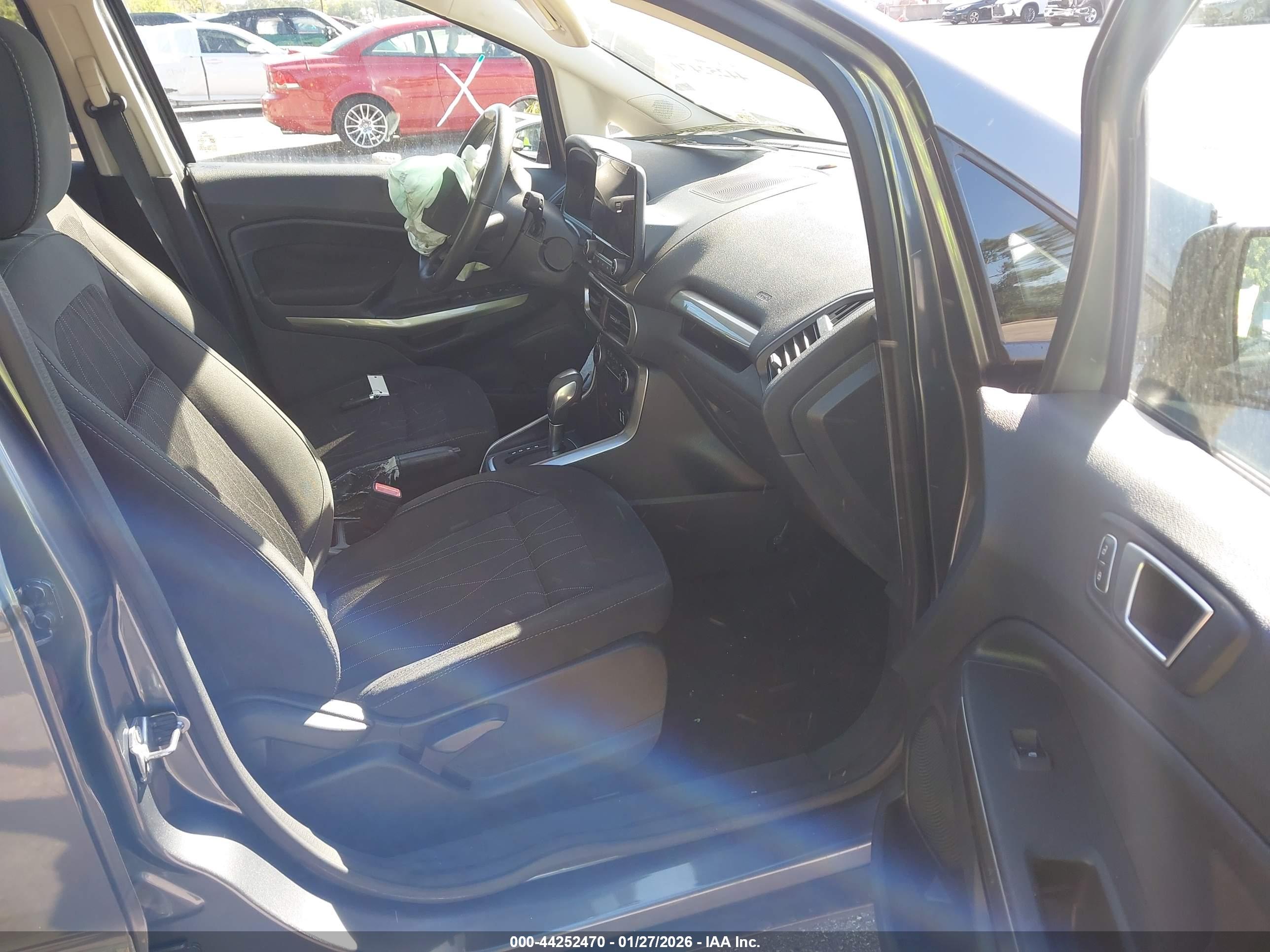 FORD ECOSPORT image 5