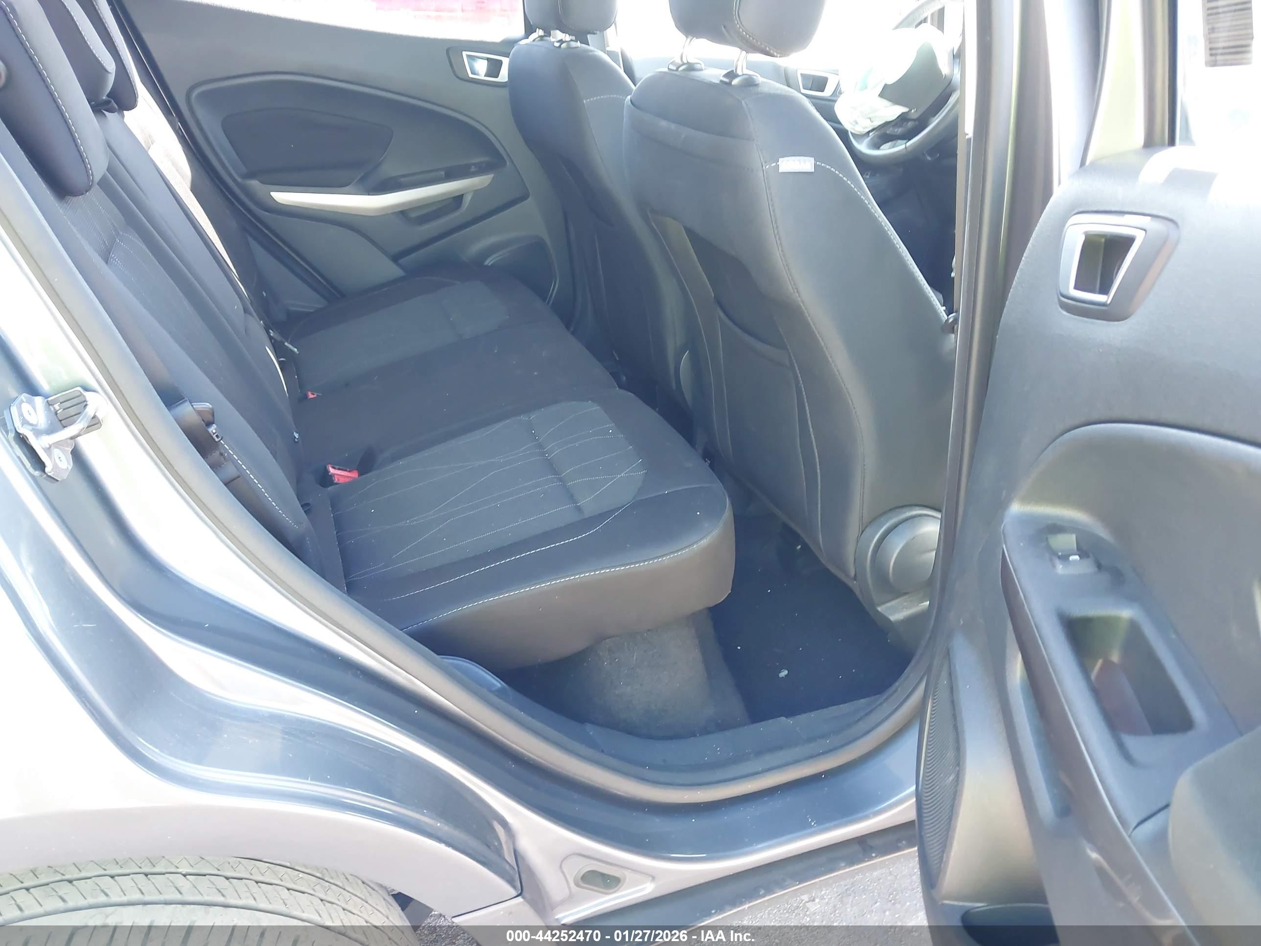 FORD ECOSPORT image 8