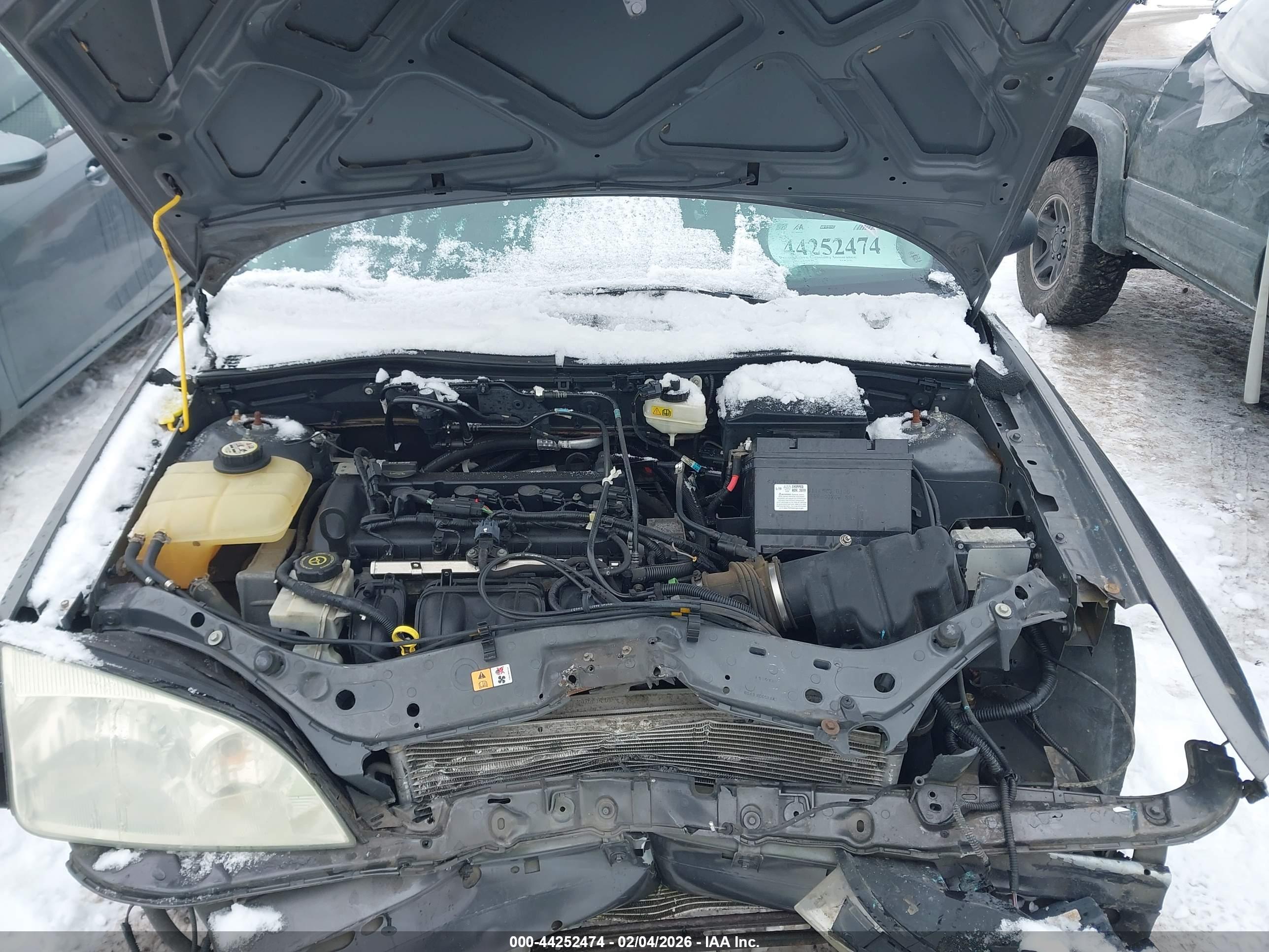 FORD FOCUS image 10