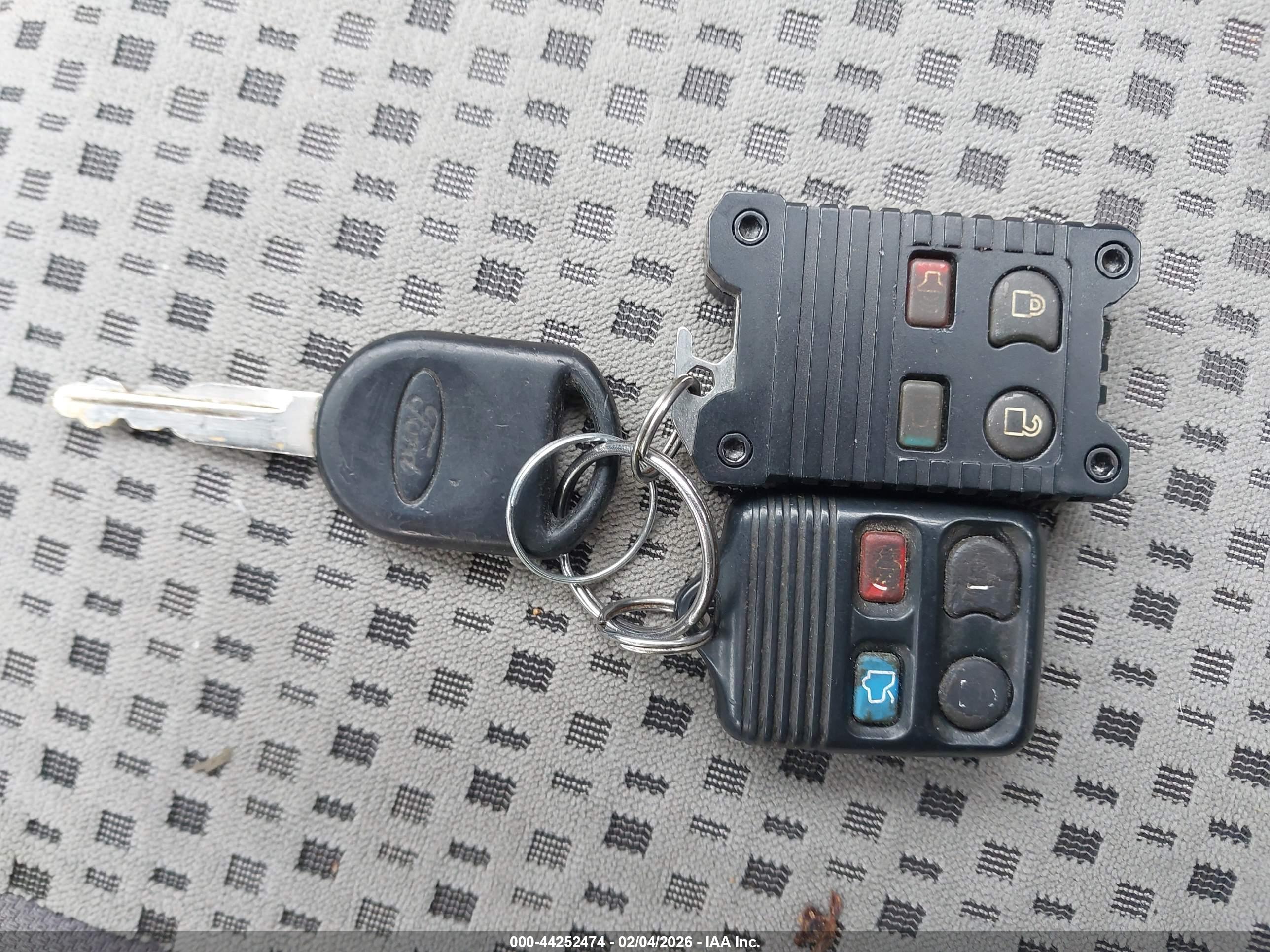 FORD FOCUS image 11