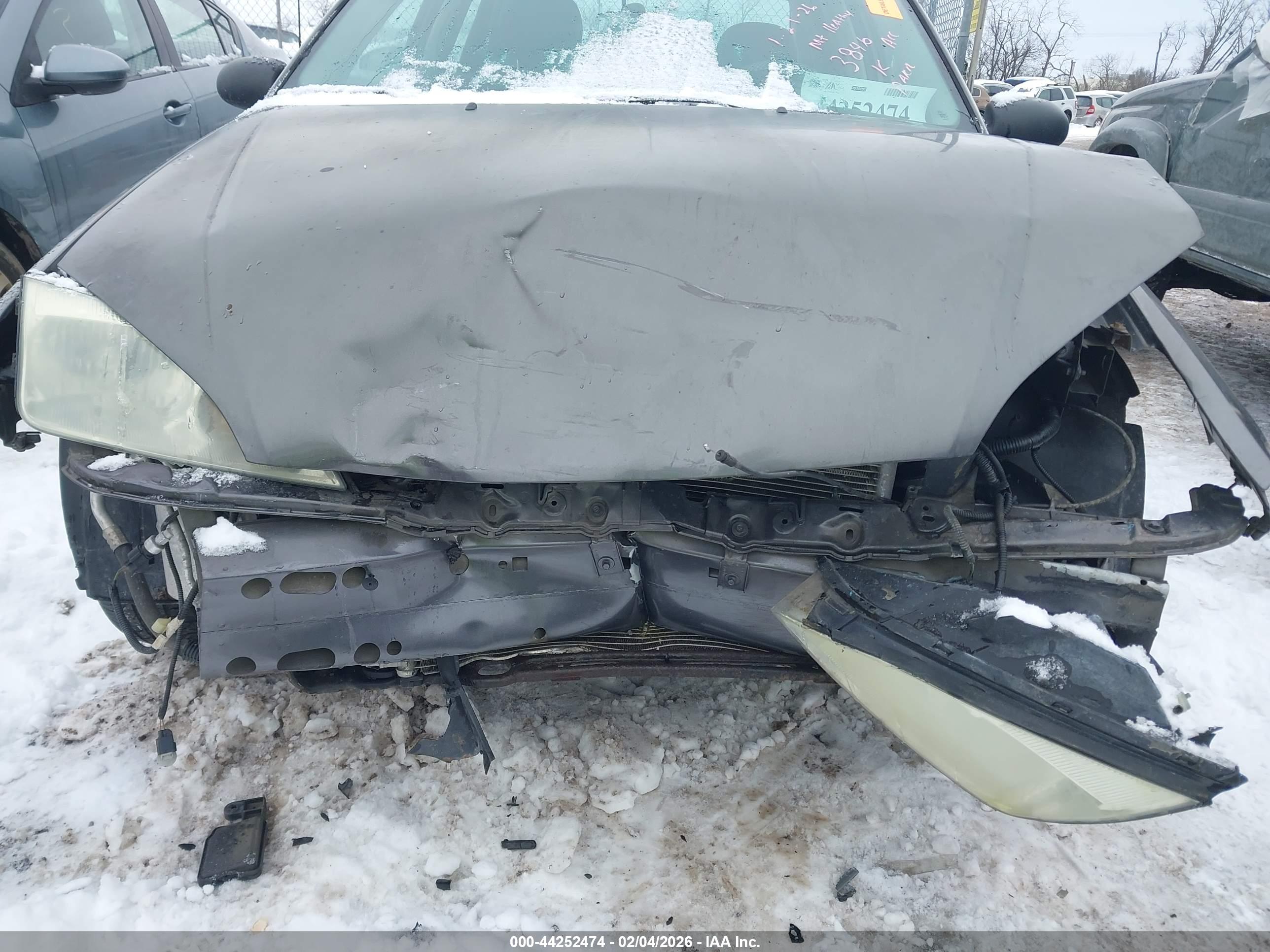 FORD FOCUS image 6