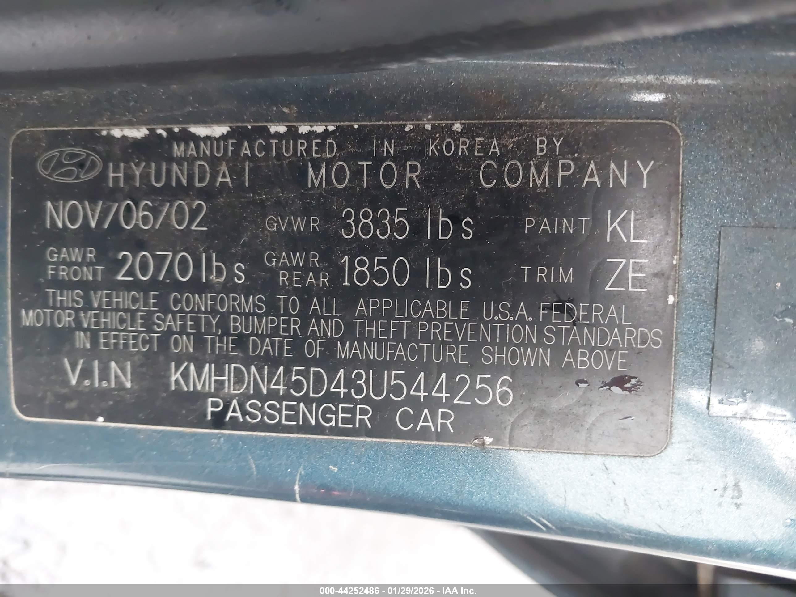 HYUNDAI ELANTRA image 9