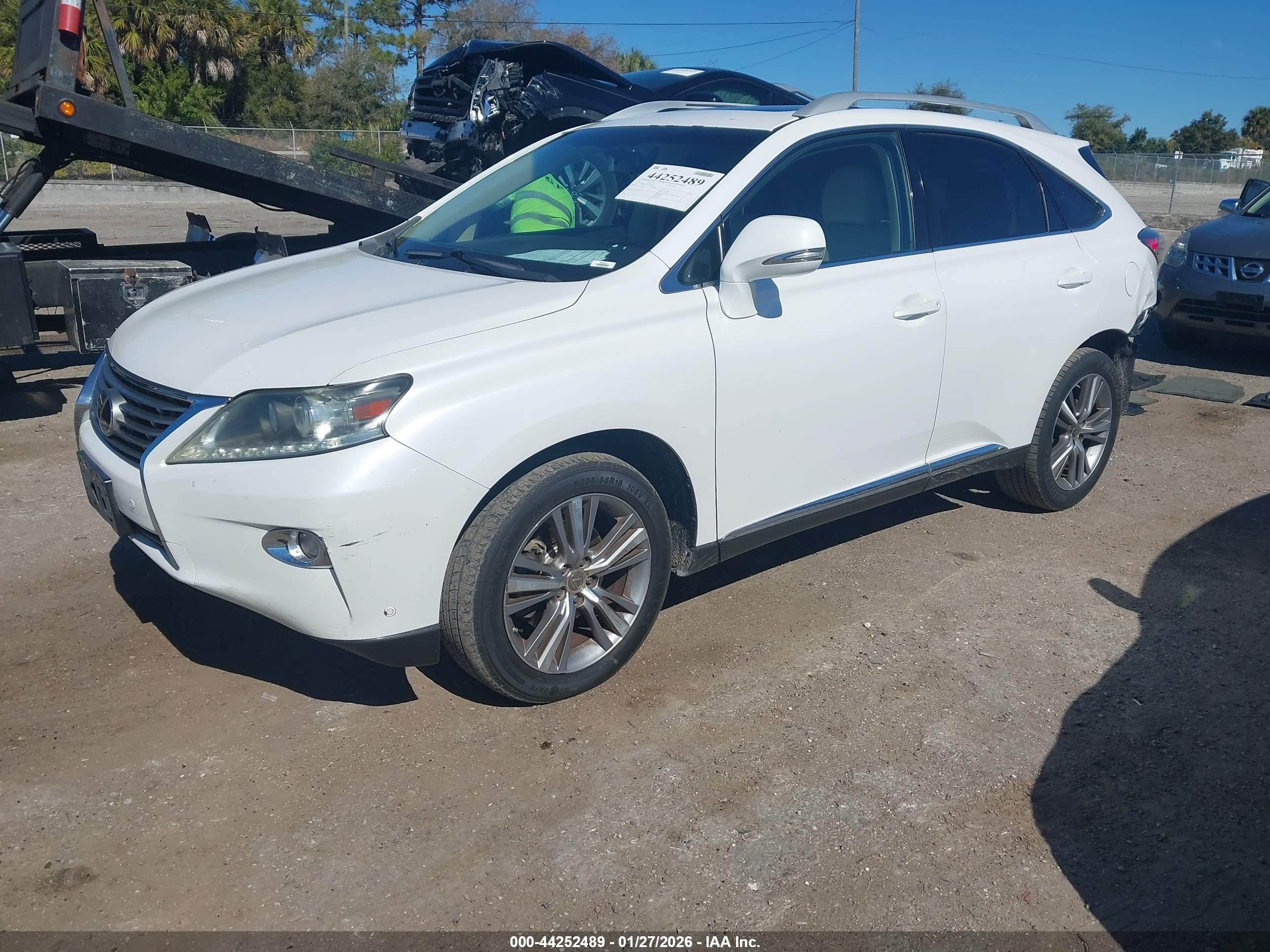 LEXUS RX image 2