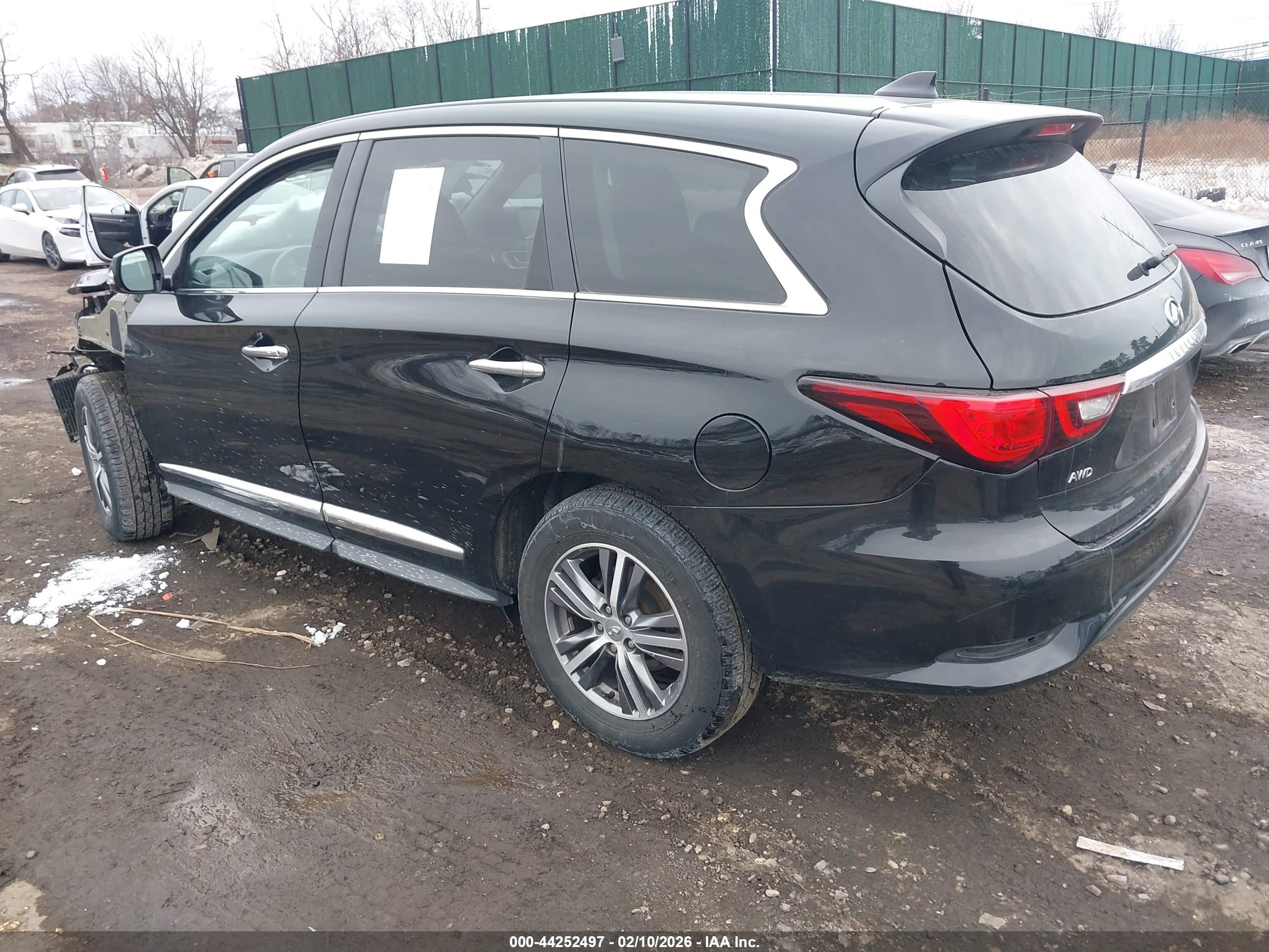 INFINITI QX60 image 3
