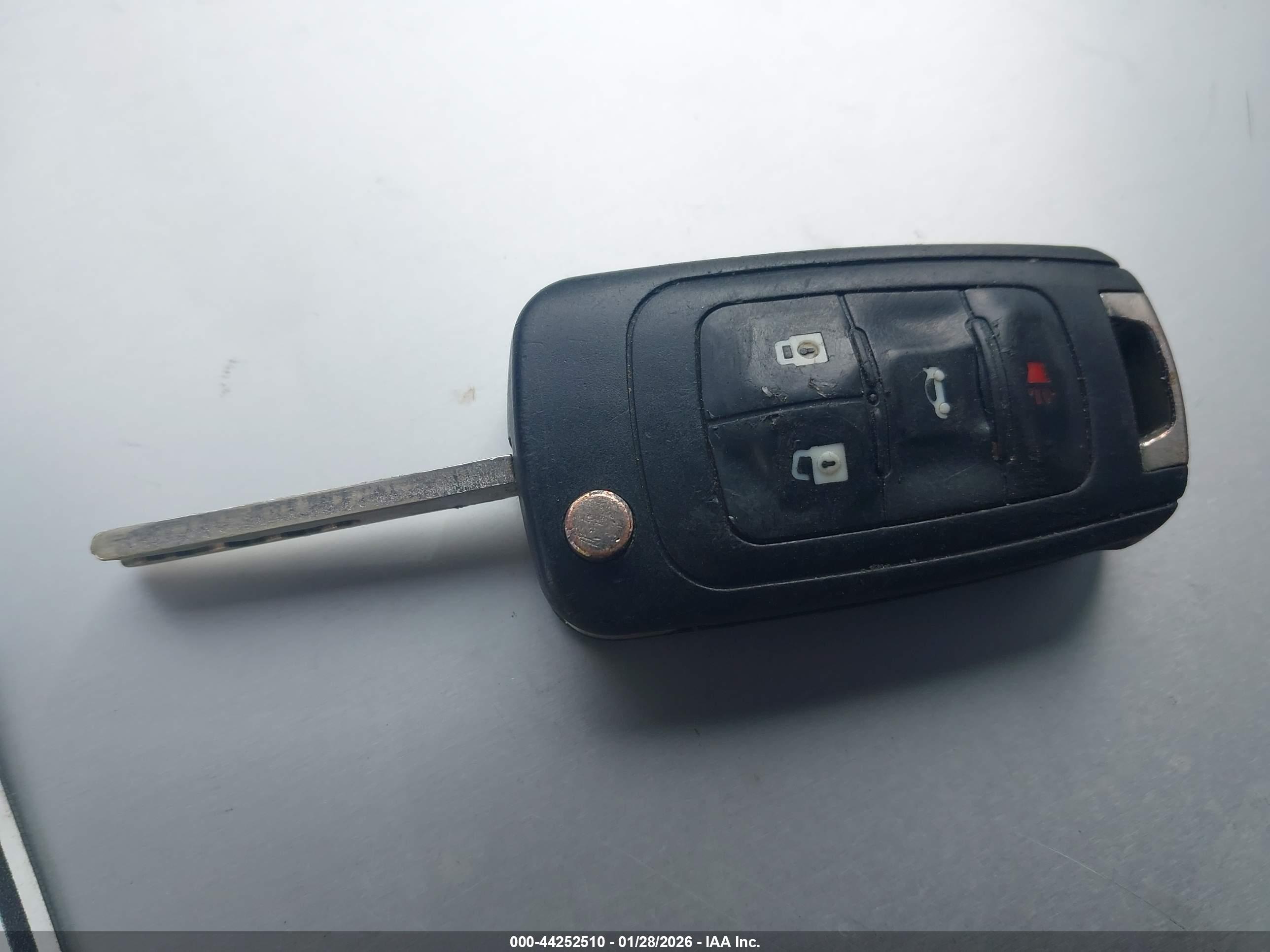 CHEVROLET EQUINOX image 11